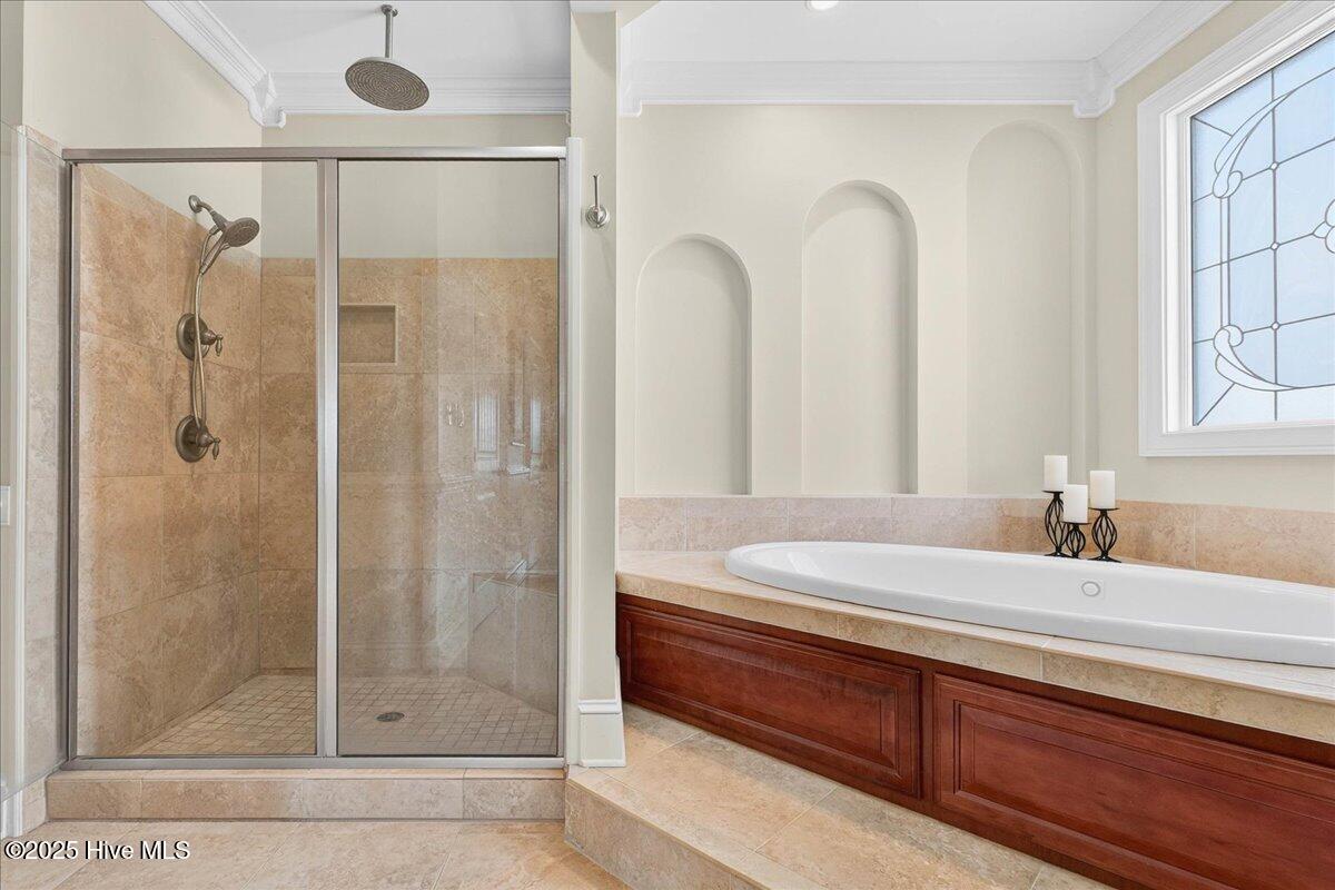 1019 Ridgewood Drive