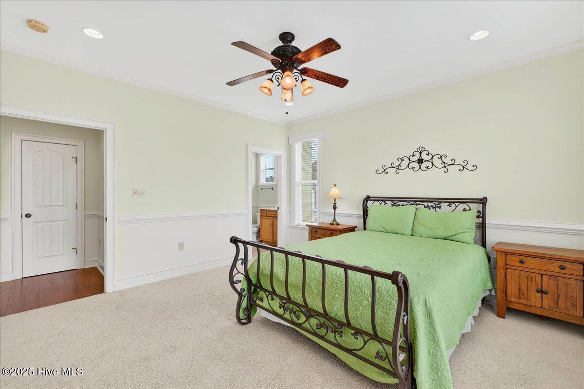 1019 Ridgewood Drive