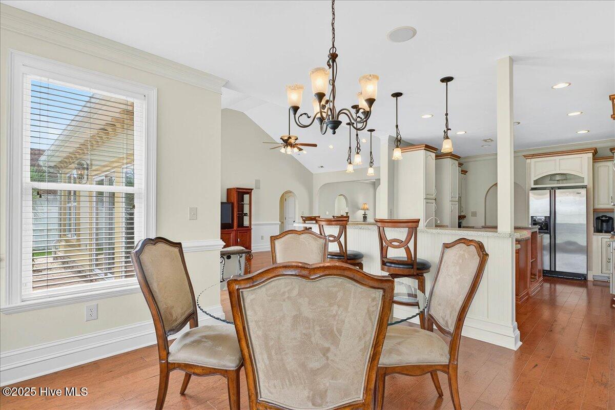 1019 Ridgewood Drive