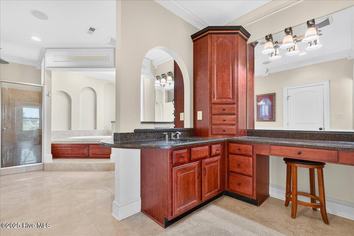 1019 Ridgewood Drive