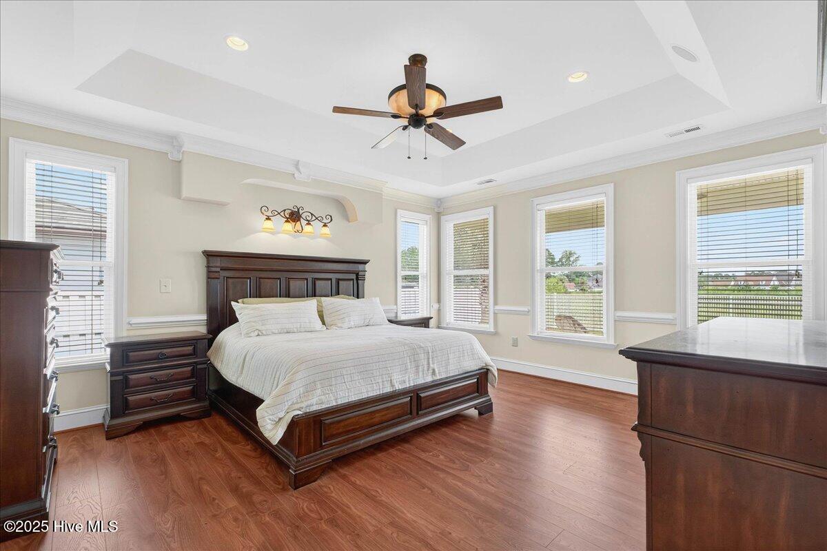 1019 Ridgewood Drive