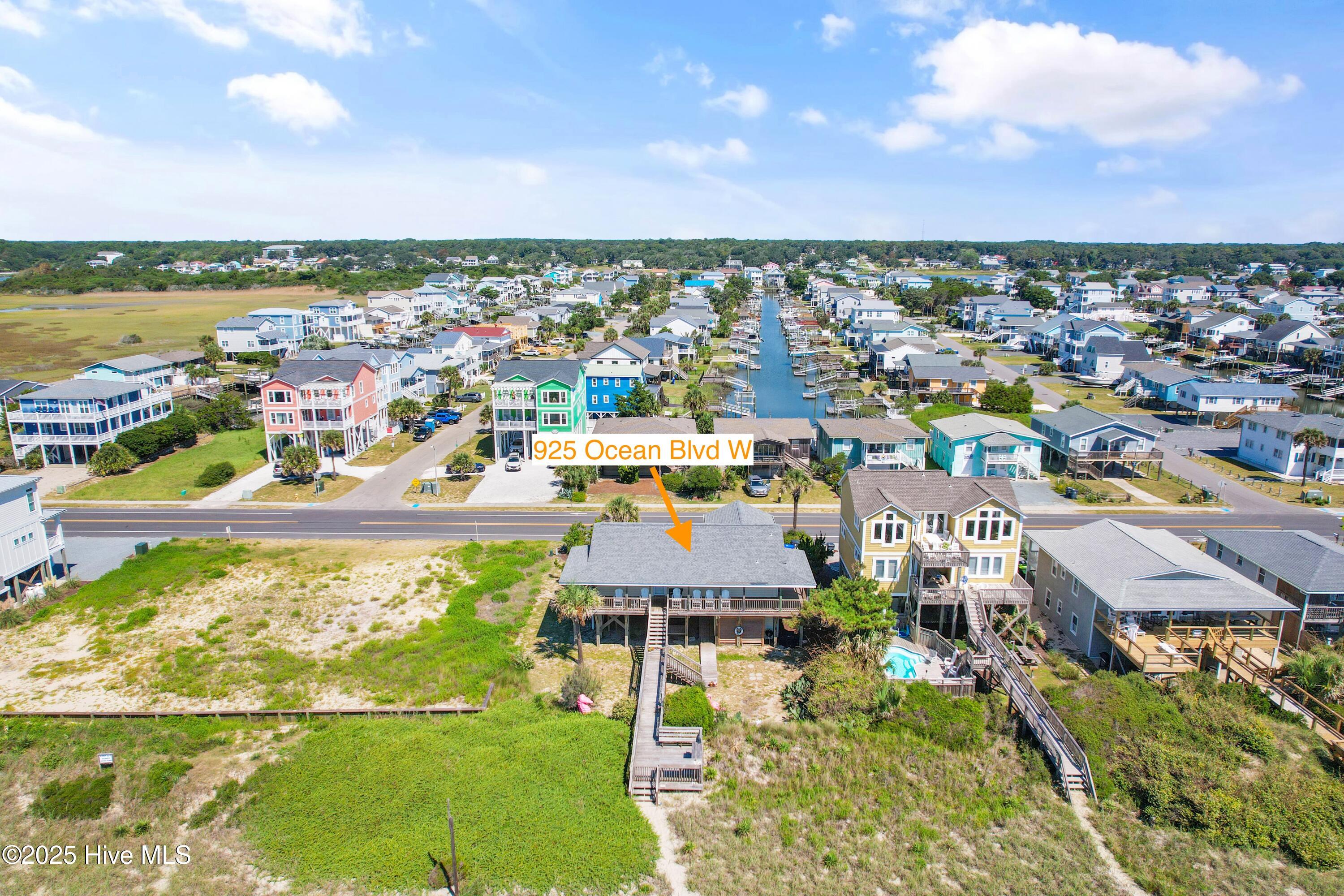 925 Ocean Boulevard W