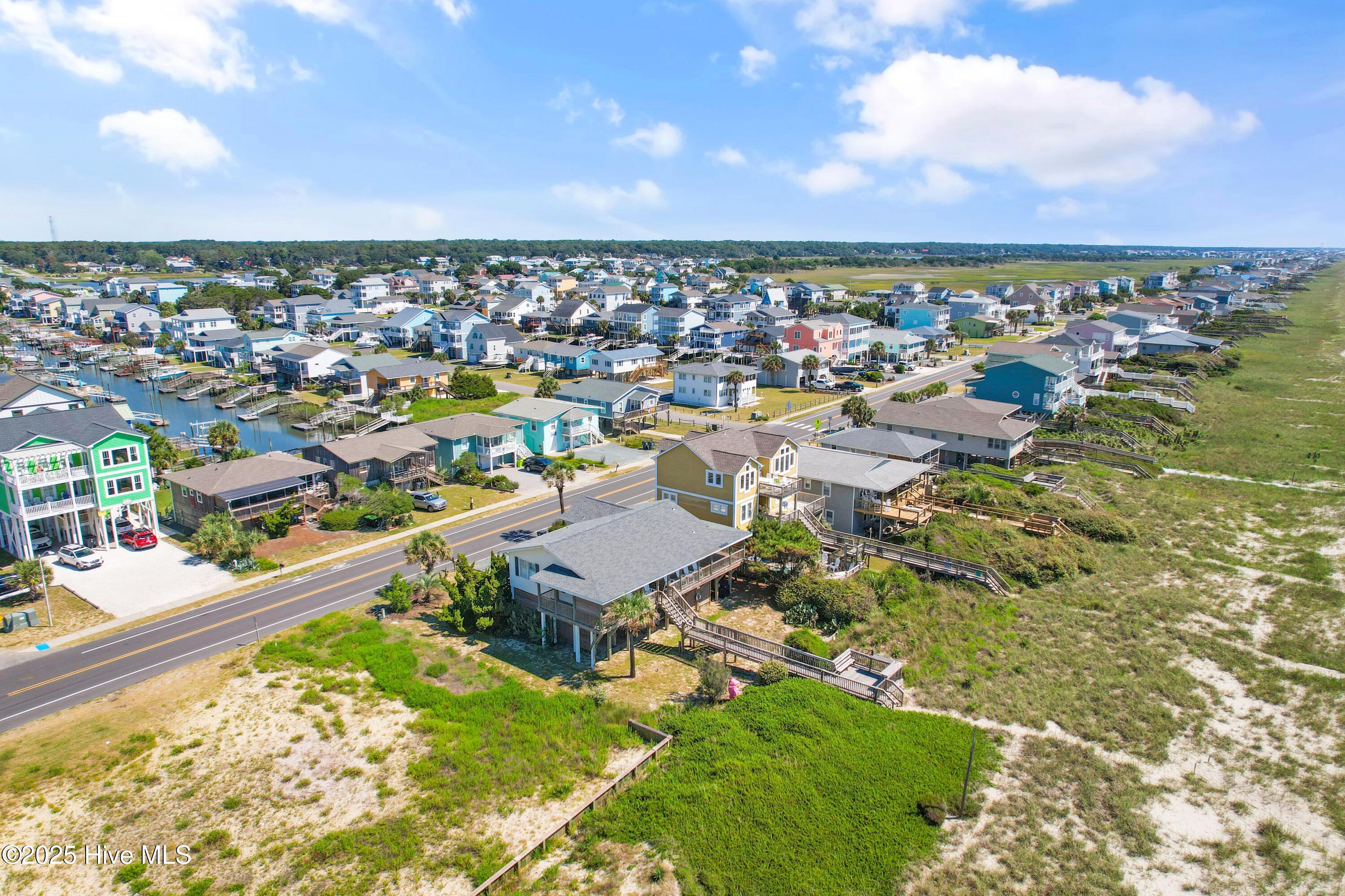 925 Ocean Boulevard W