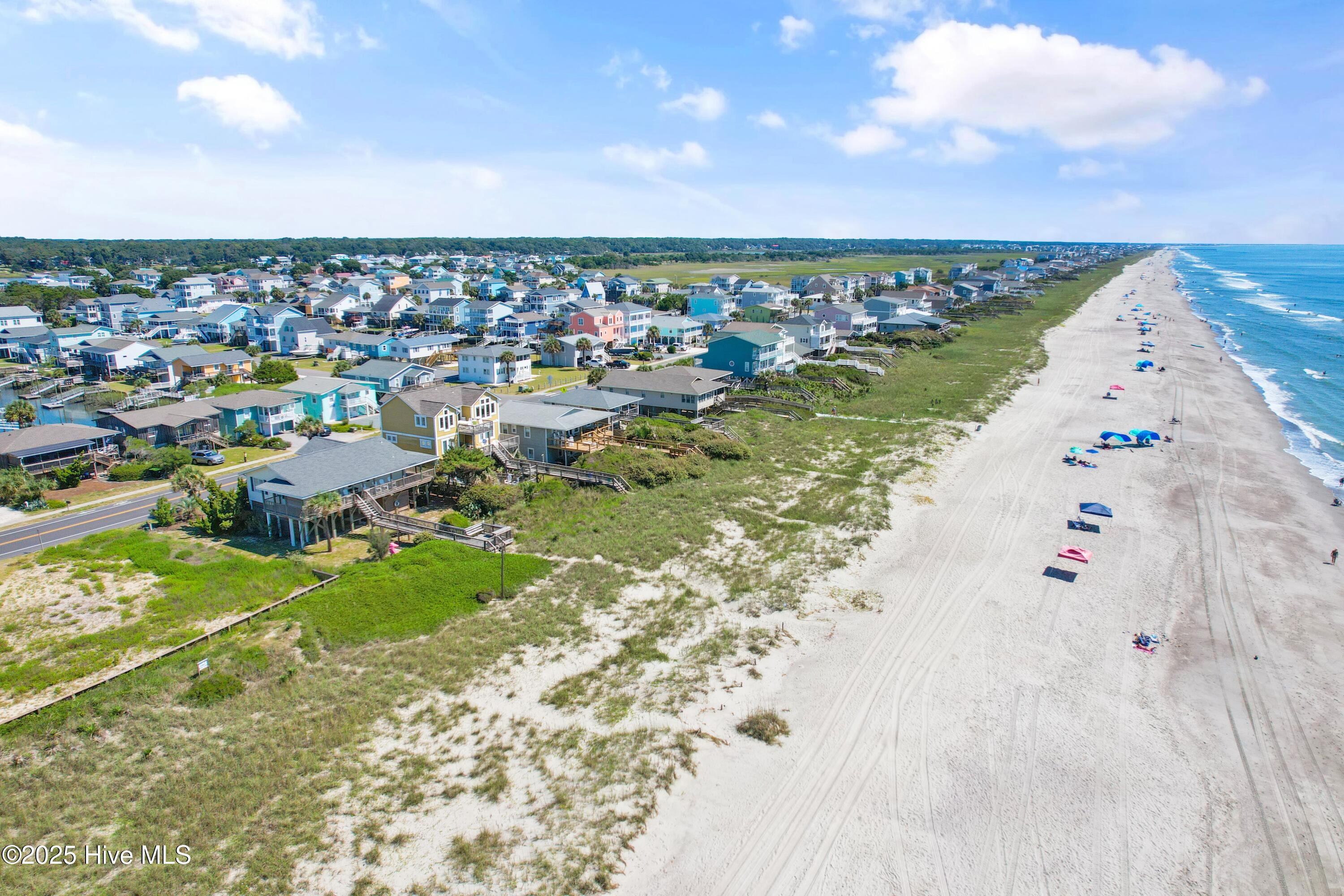 925 Ocean Boulevard W