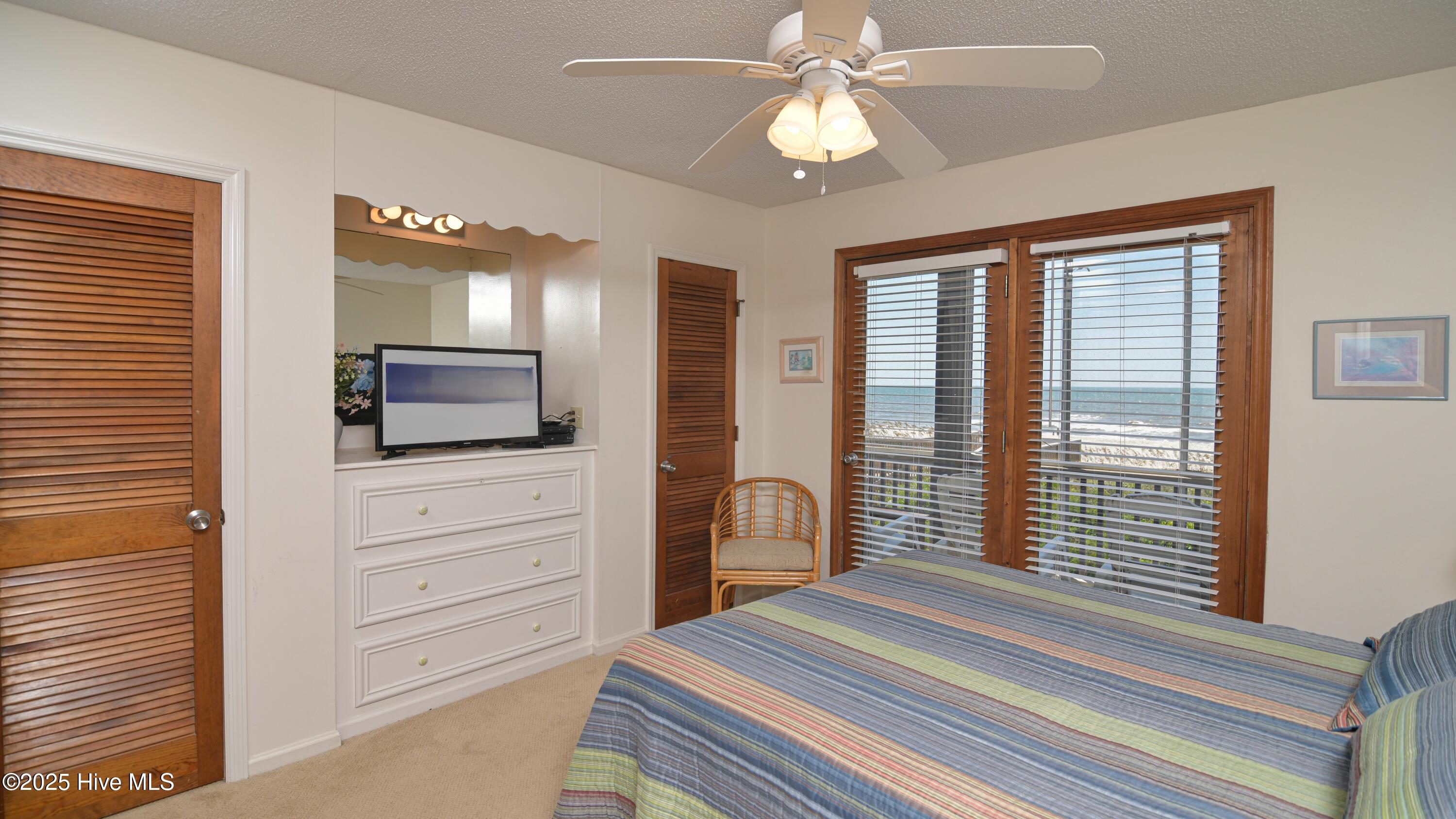 941 Ocean Boulevard W