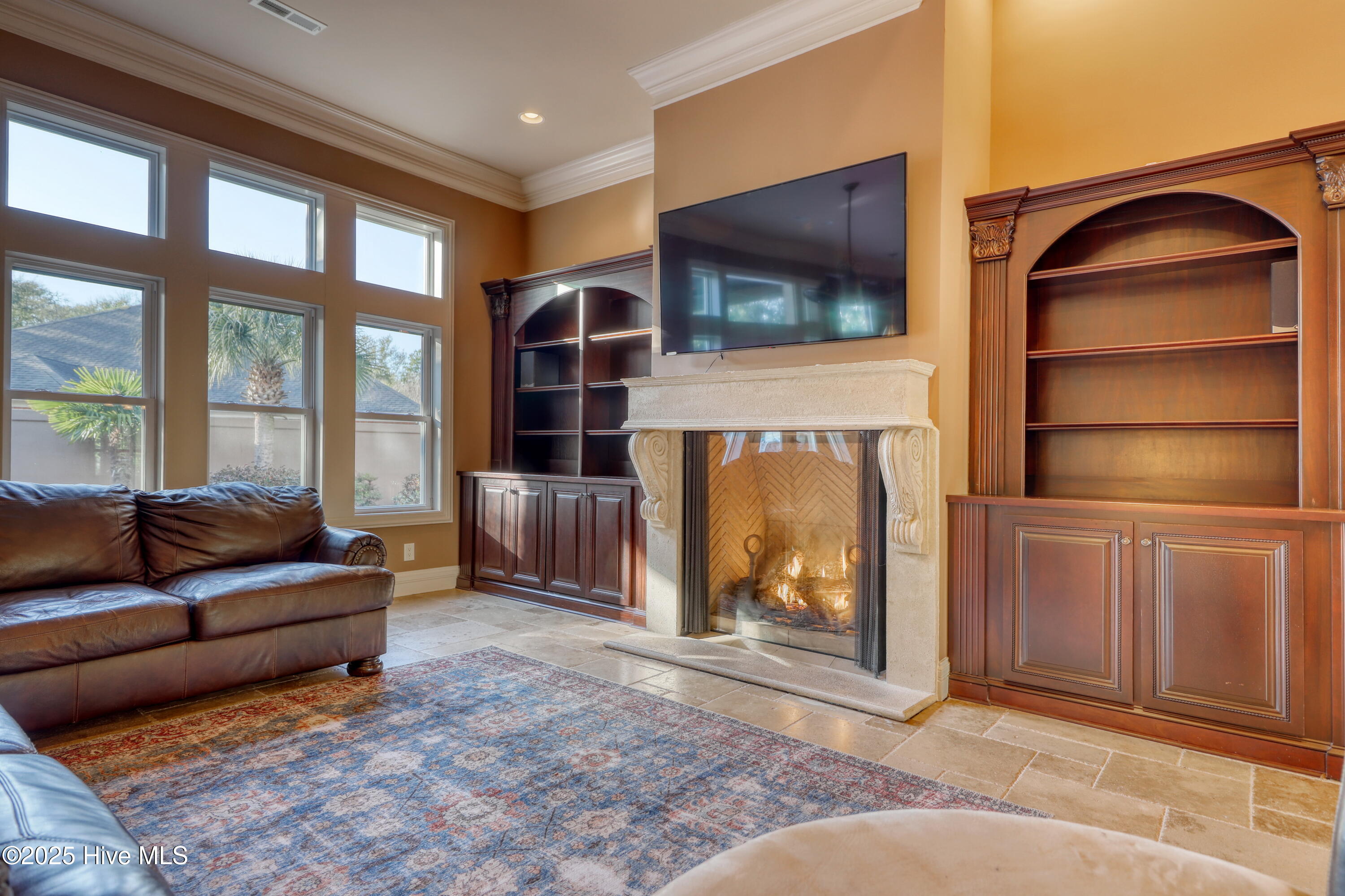 817 Tillson Road