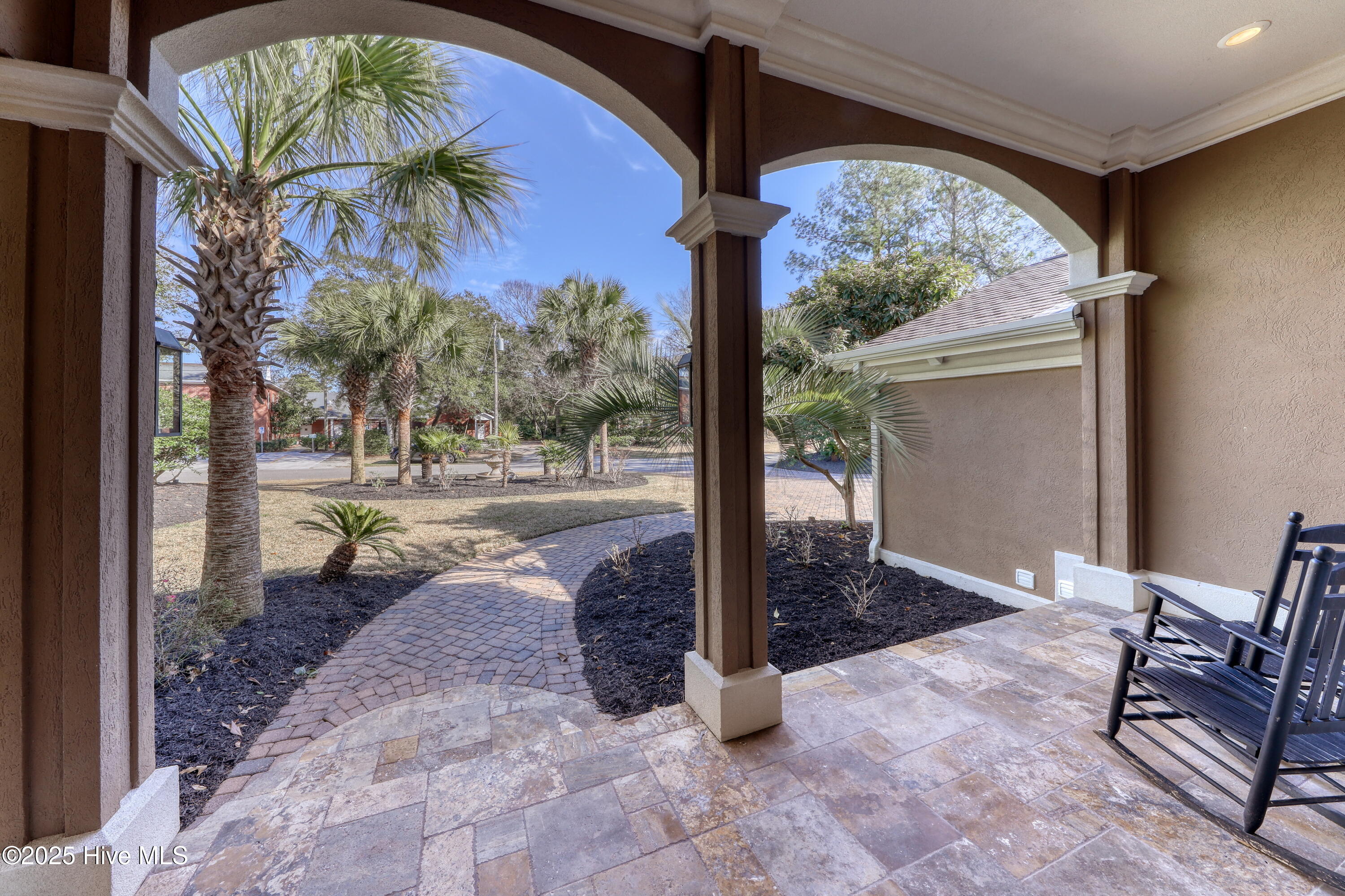 817 Tillson Road