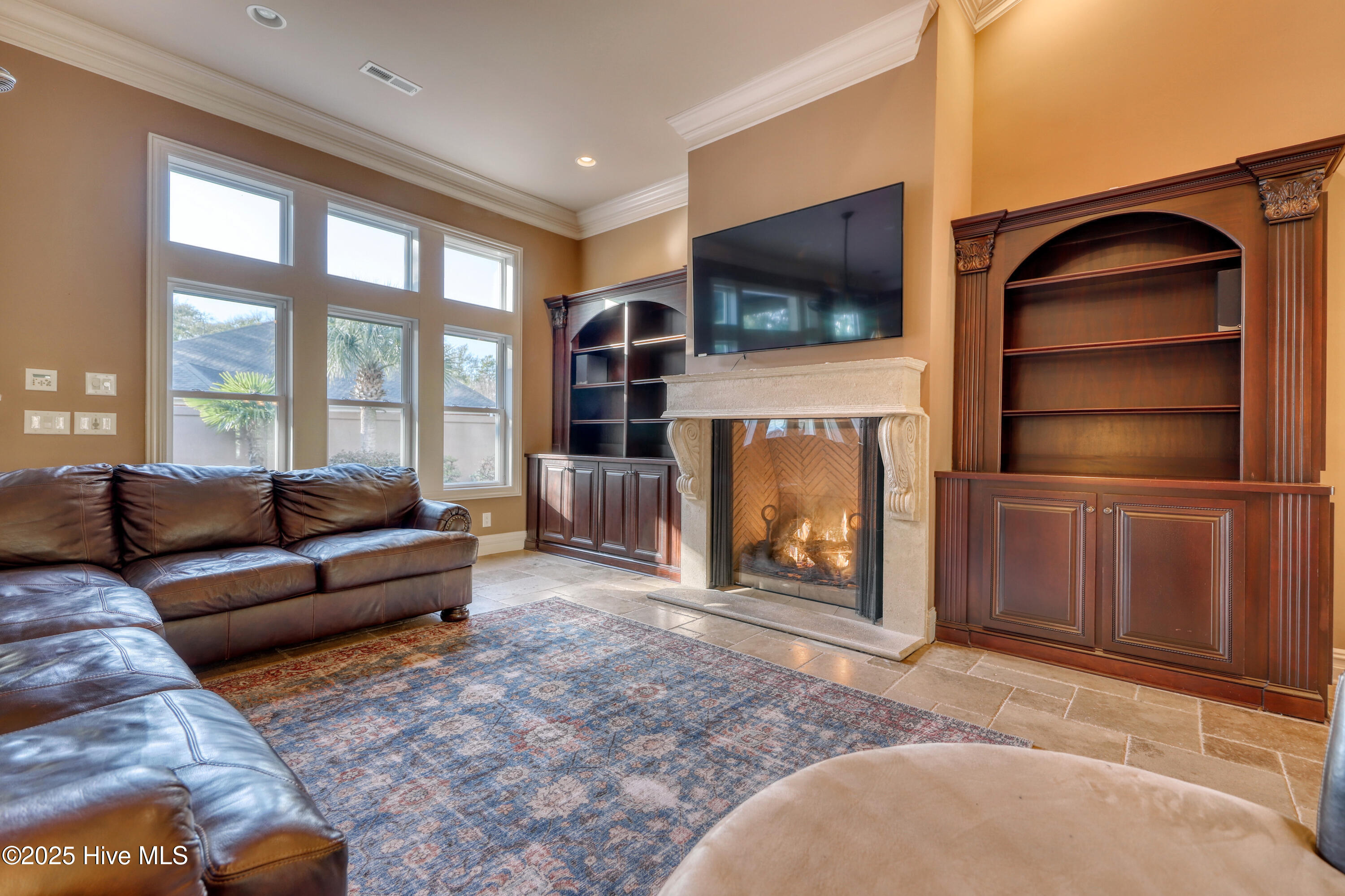 817 Tillson Road