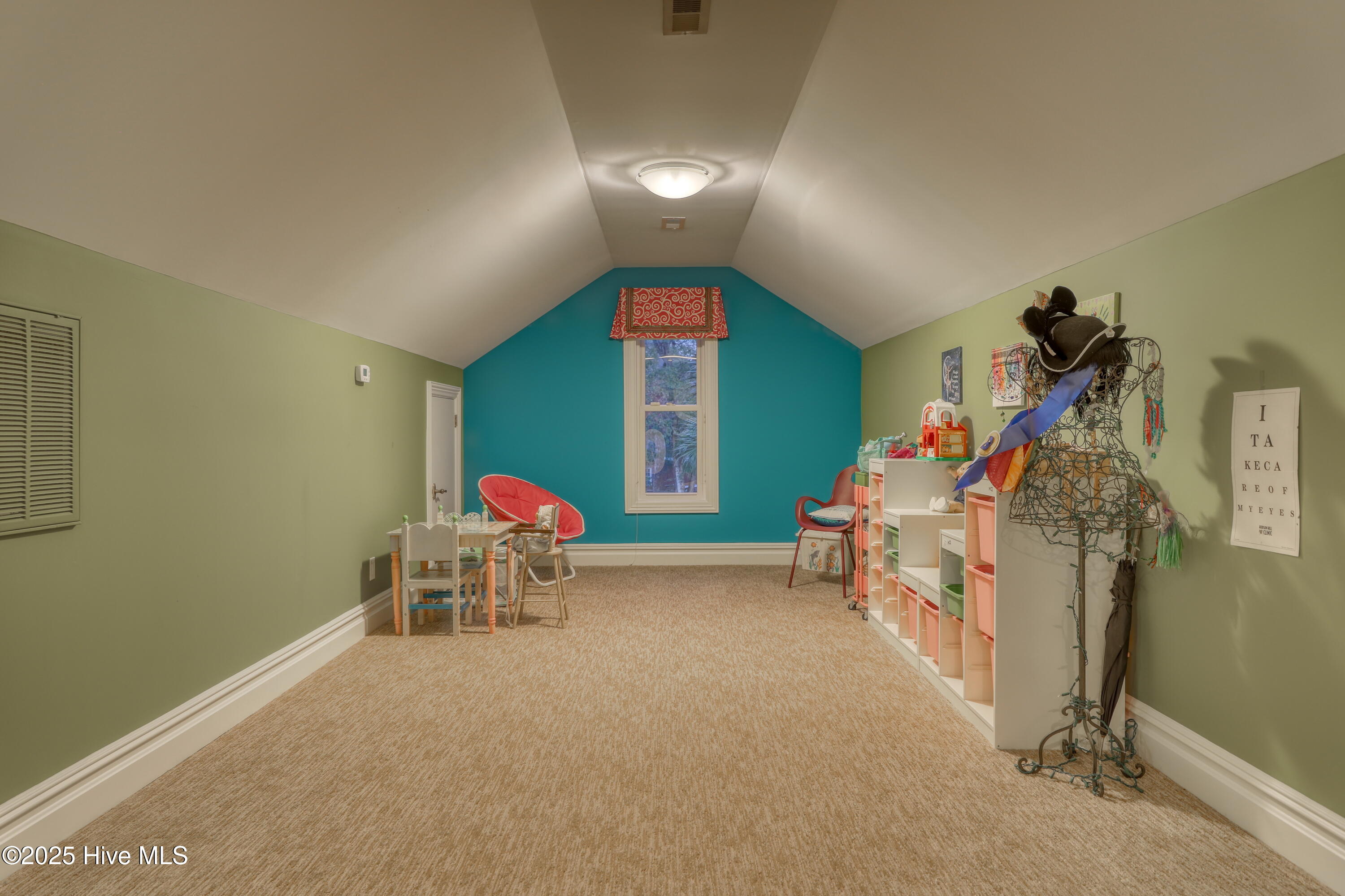 817 Tillson Road