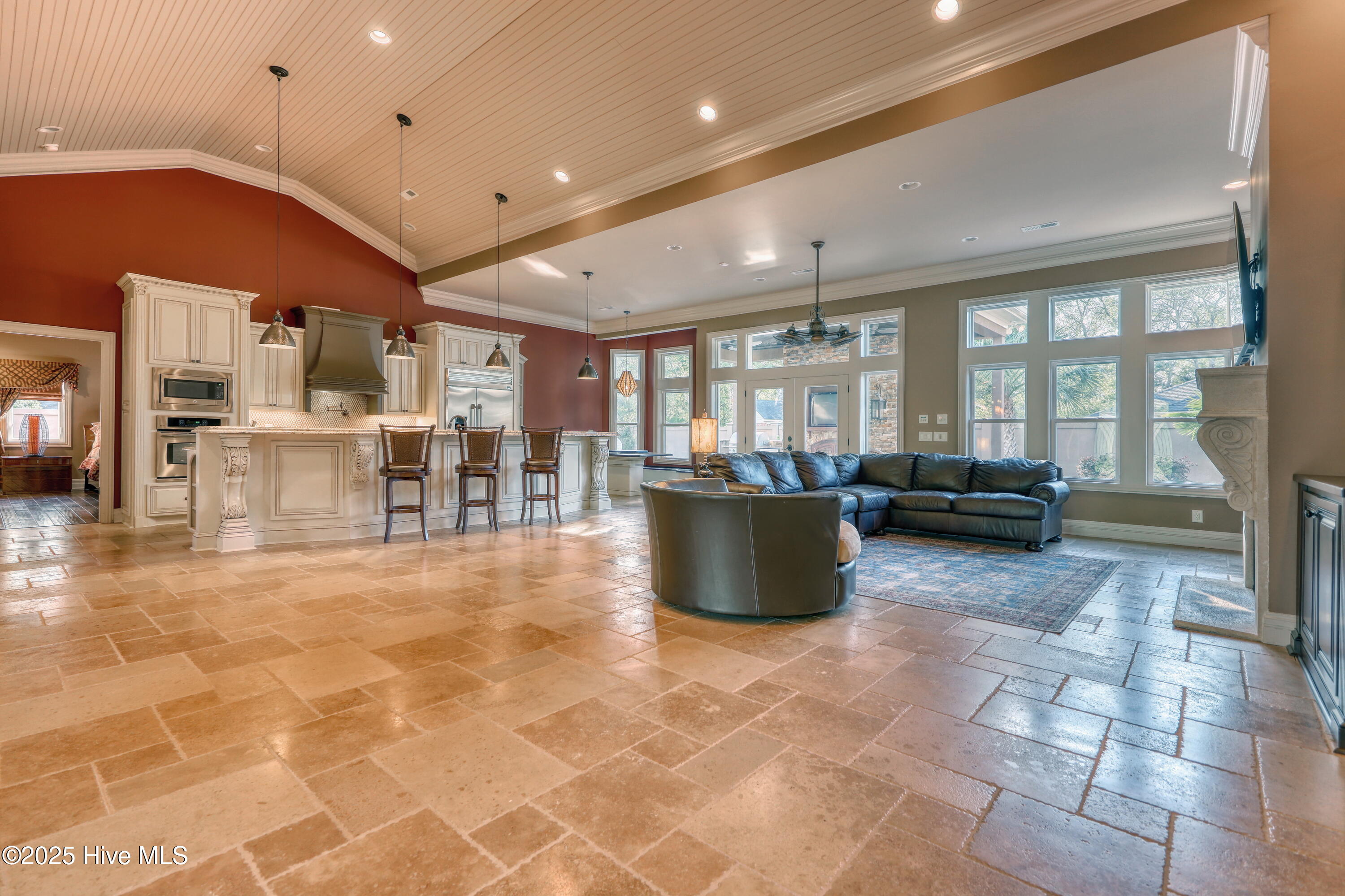 817 Tillson Road