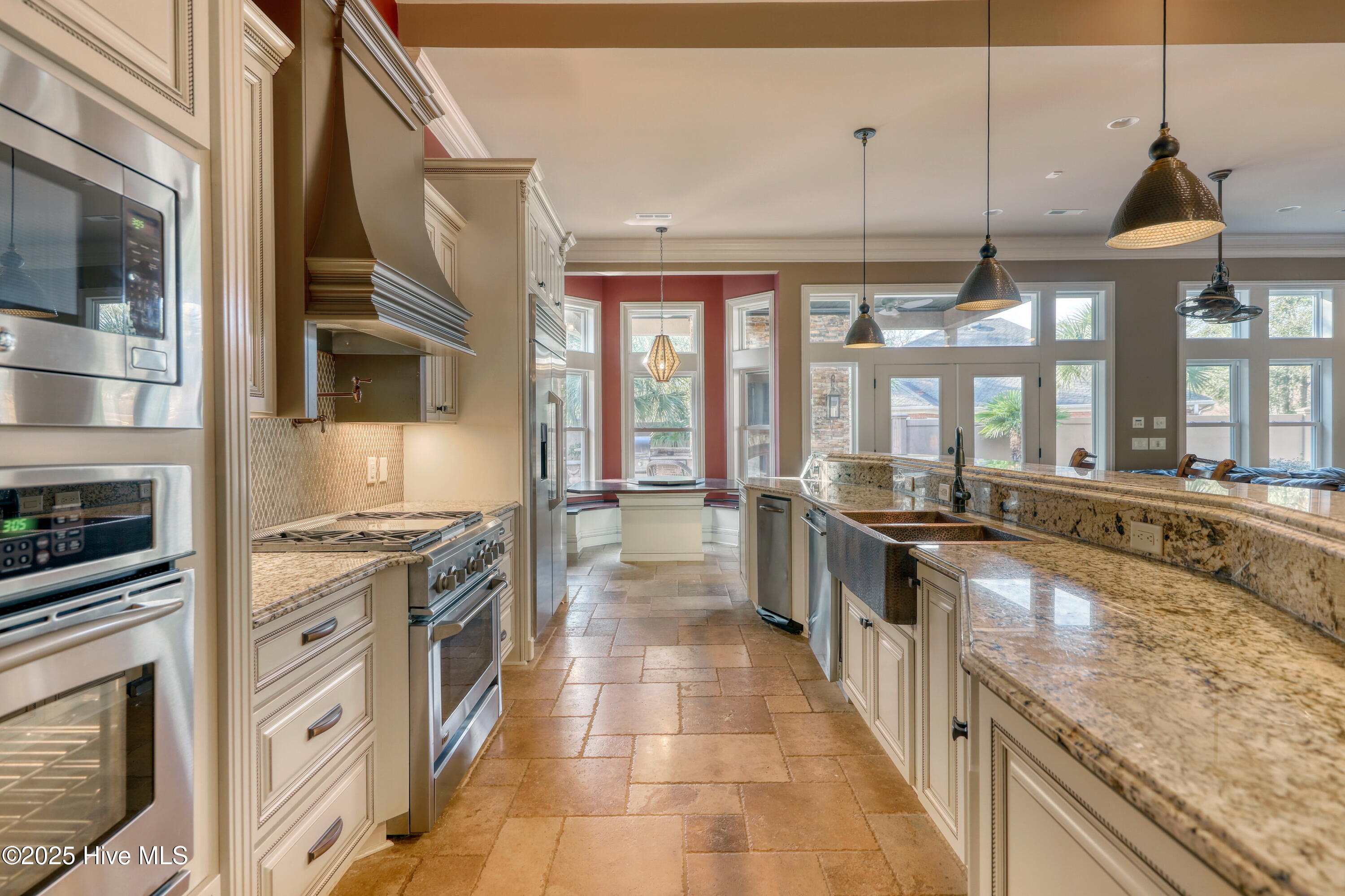 817 Tillson Road