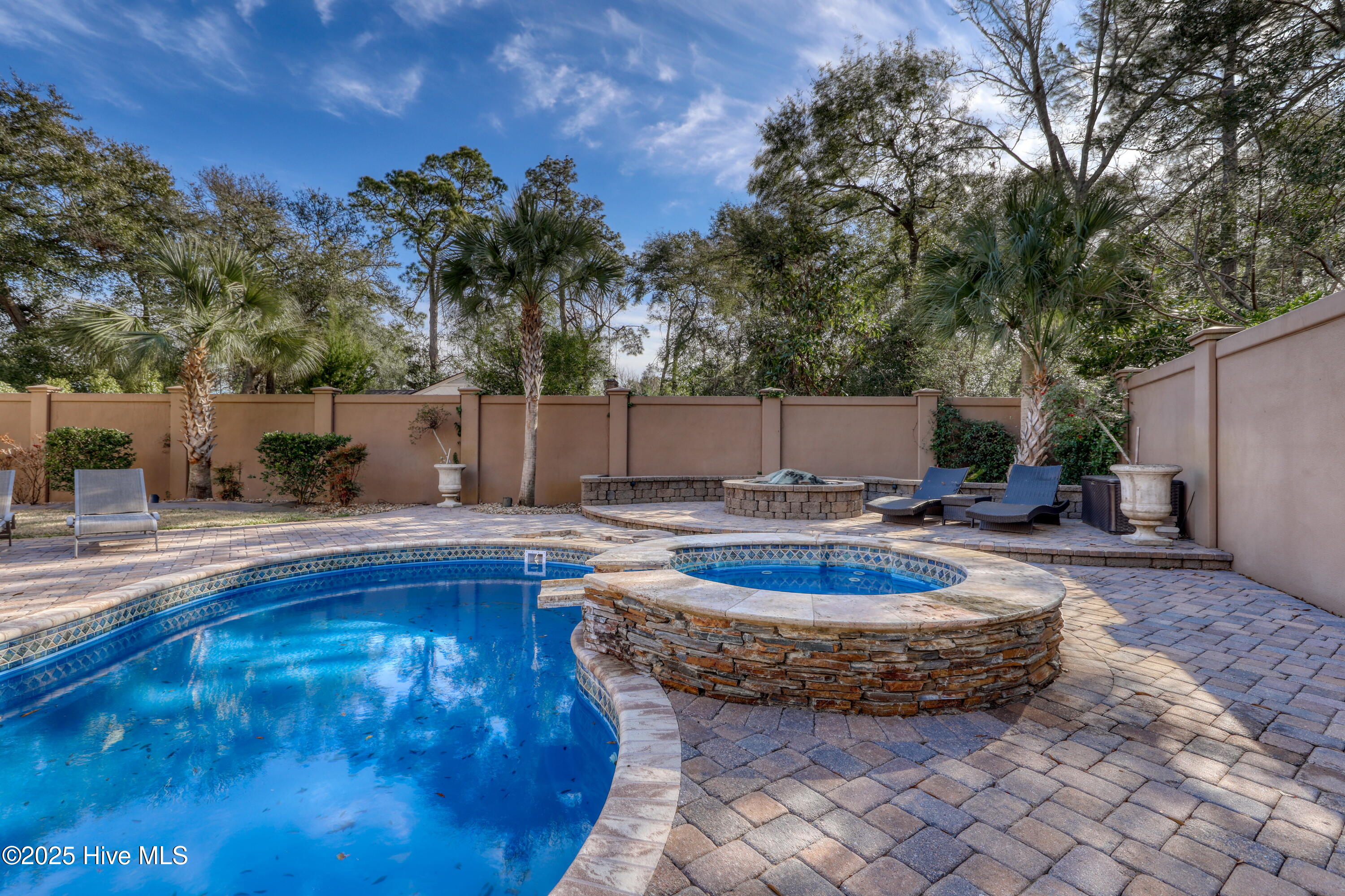 817 Tillson Road