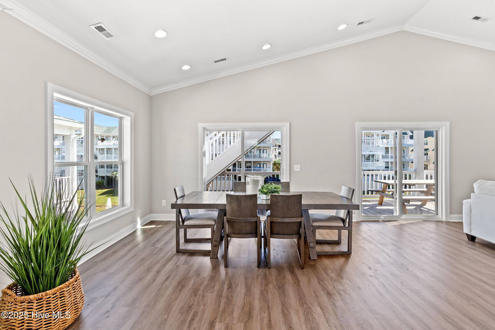 10 Via Dolorosa Drive