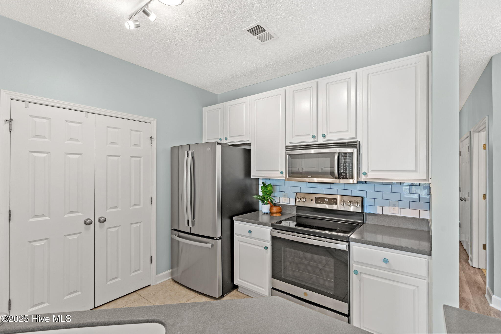 1135 Park Road SW, Unit 1203 Unit 1203