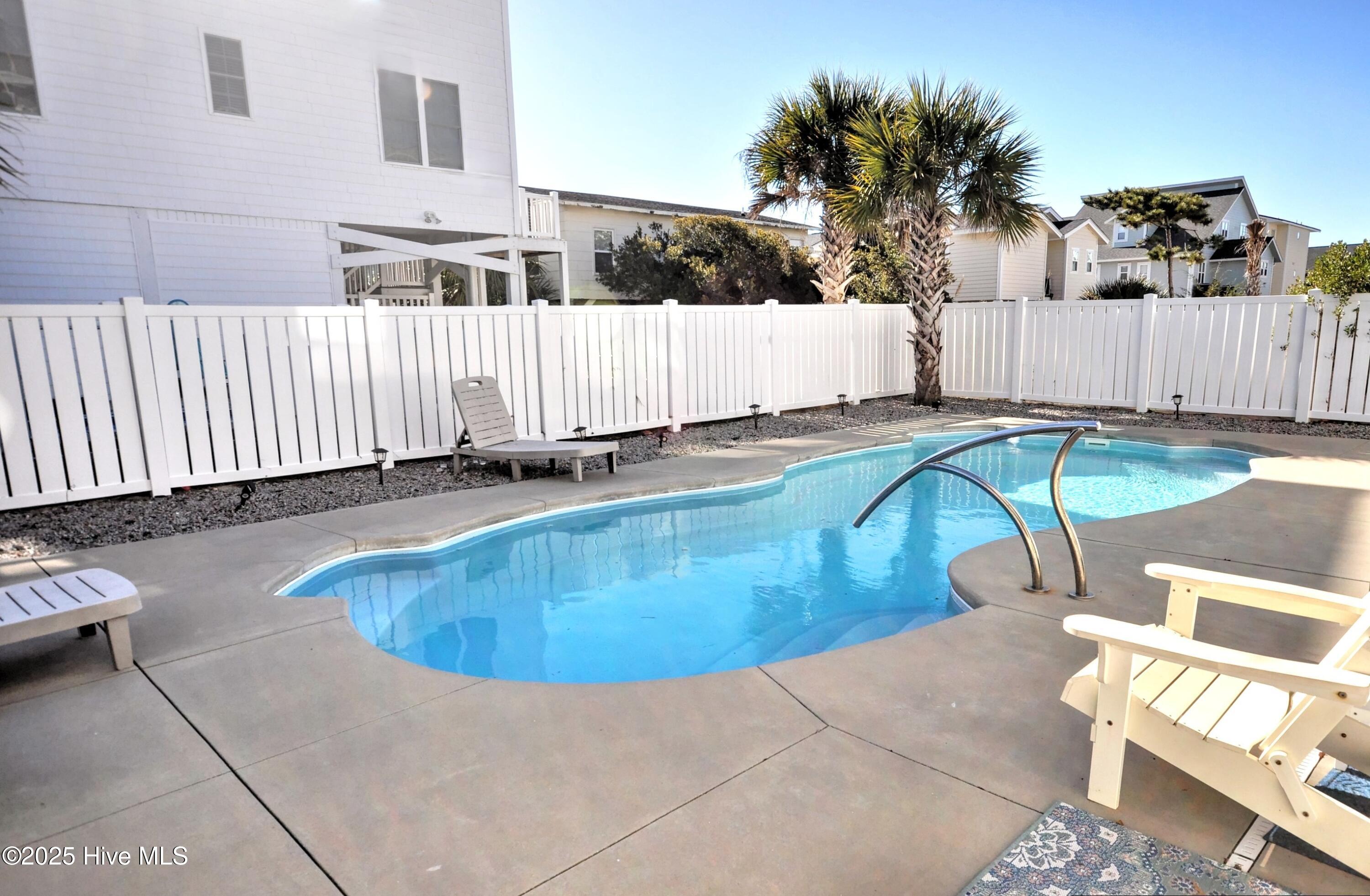 286 E Second Street