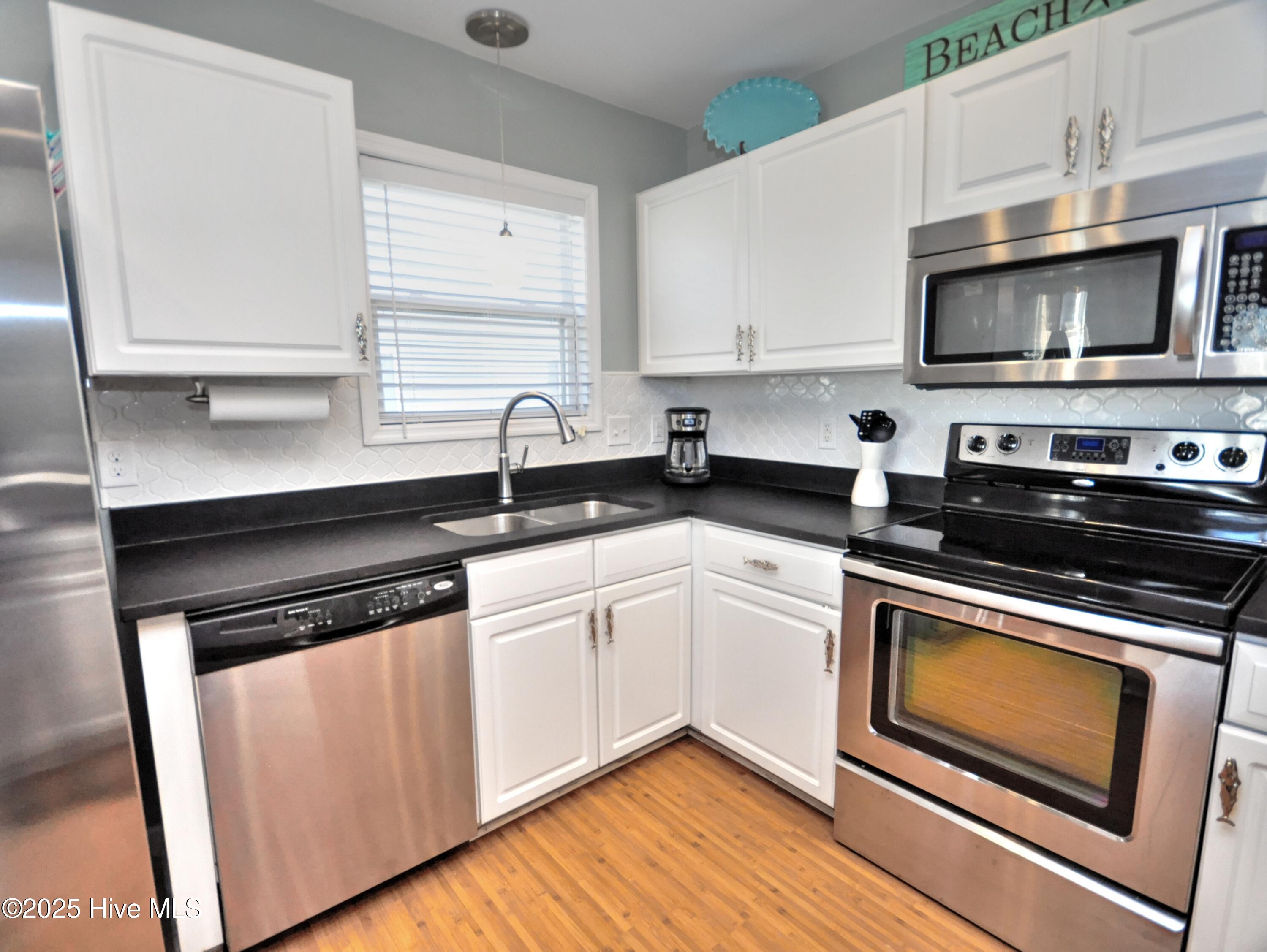 286 E Second Street