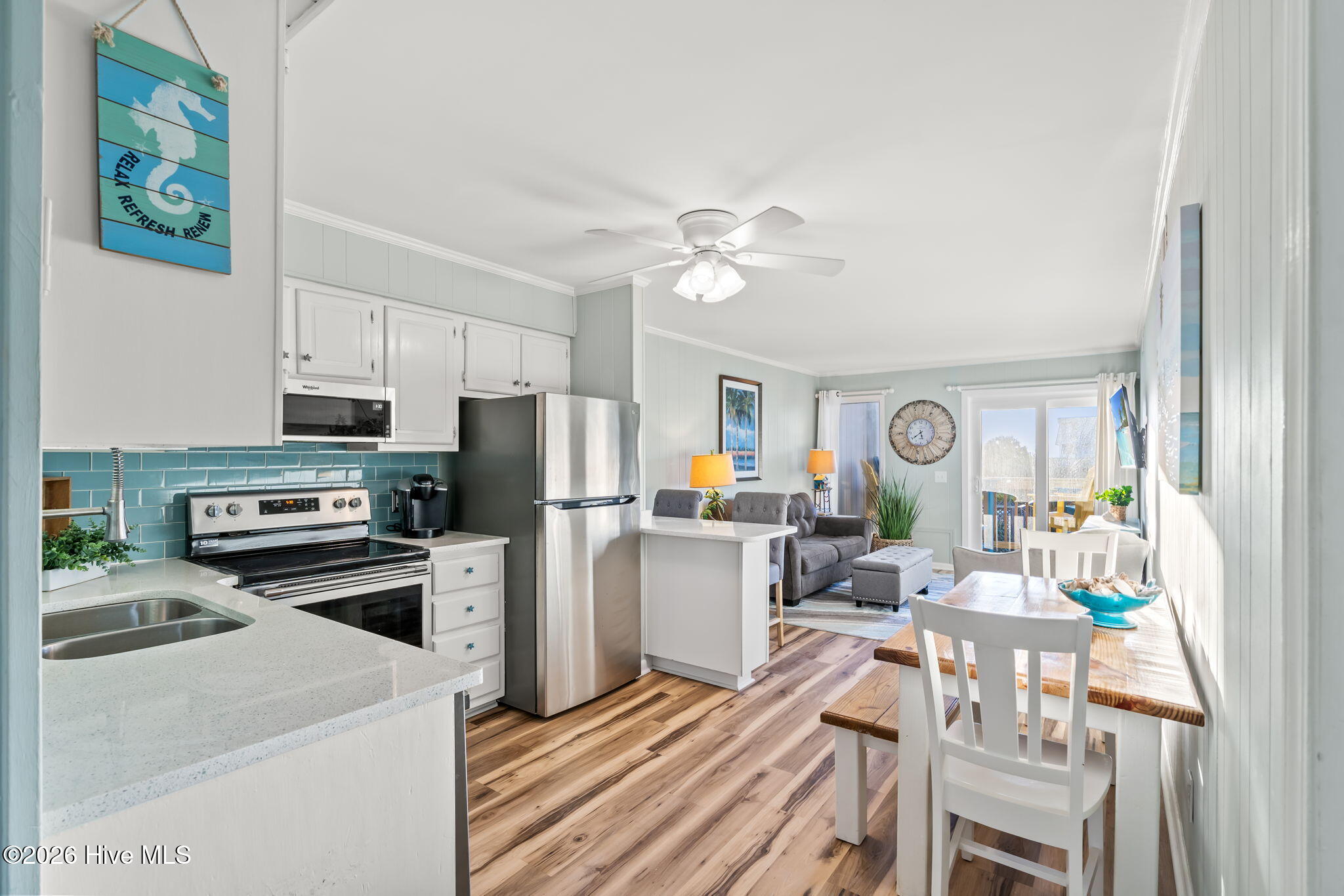 277 W First Street # 1i