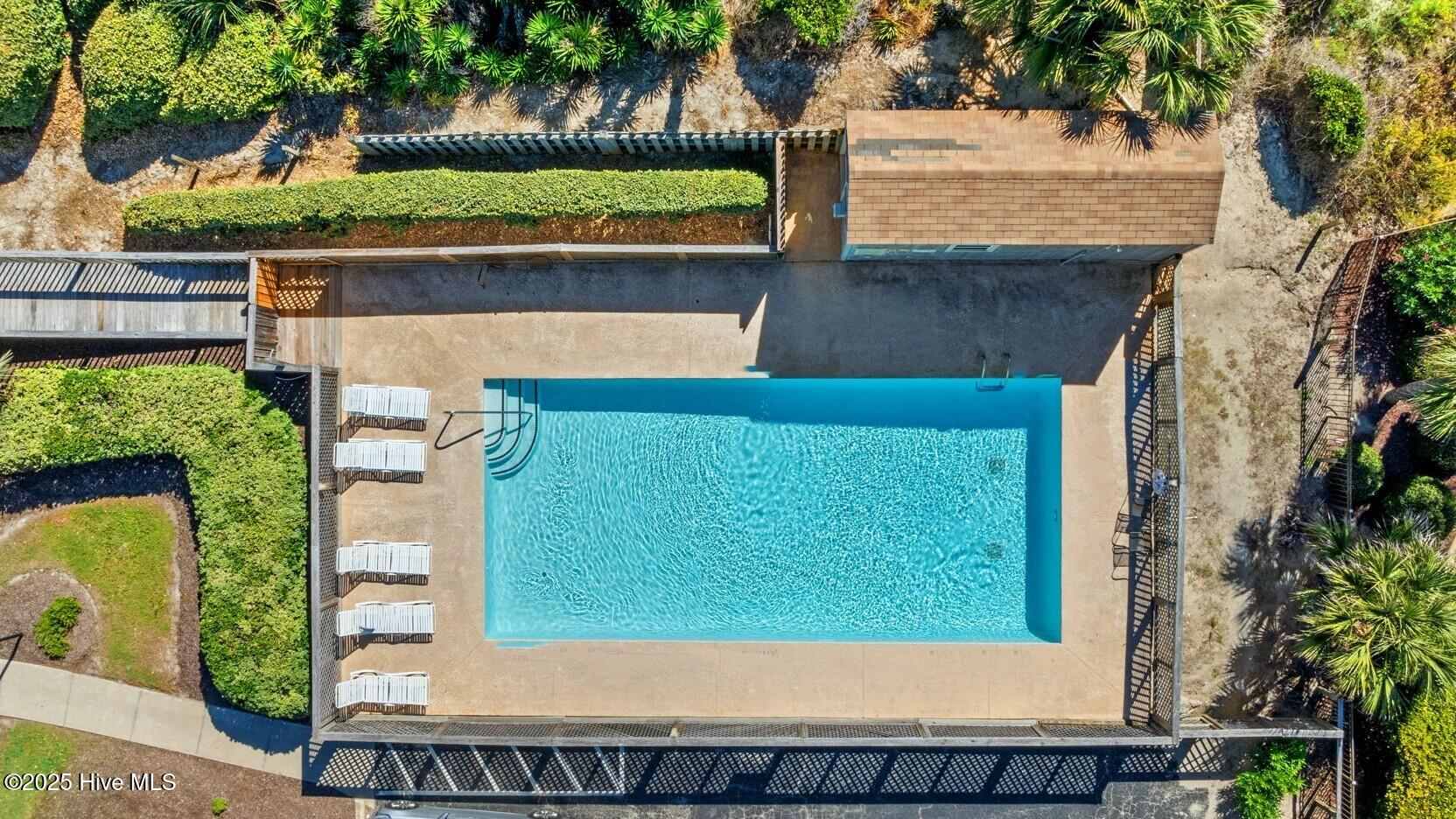 277 W First Street # 1i