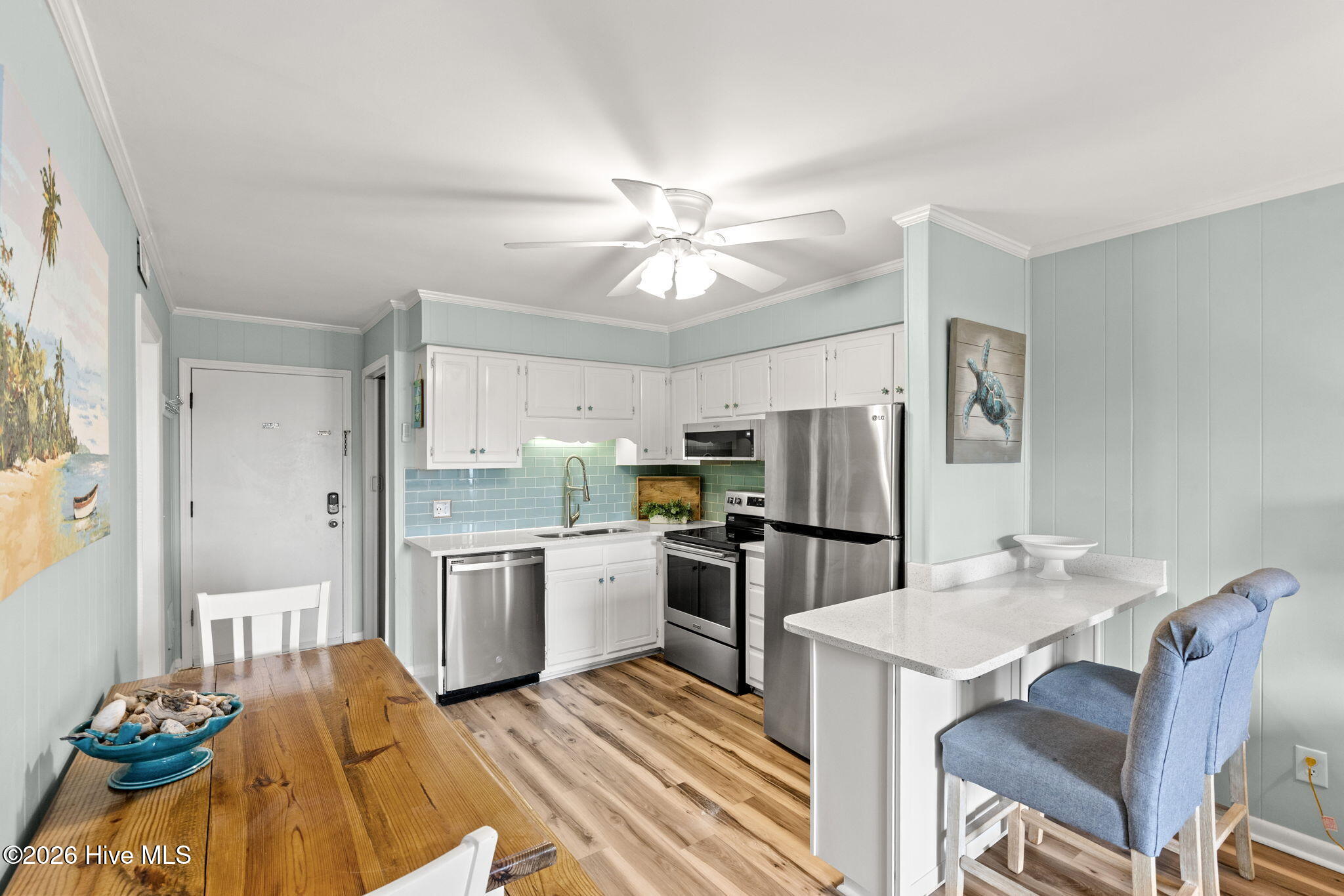 277 W First Street # 1i