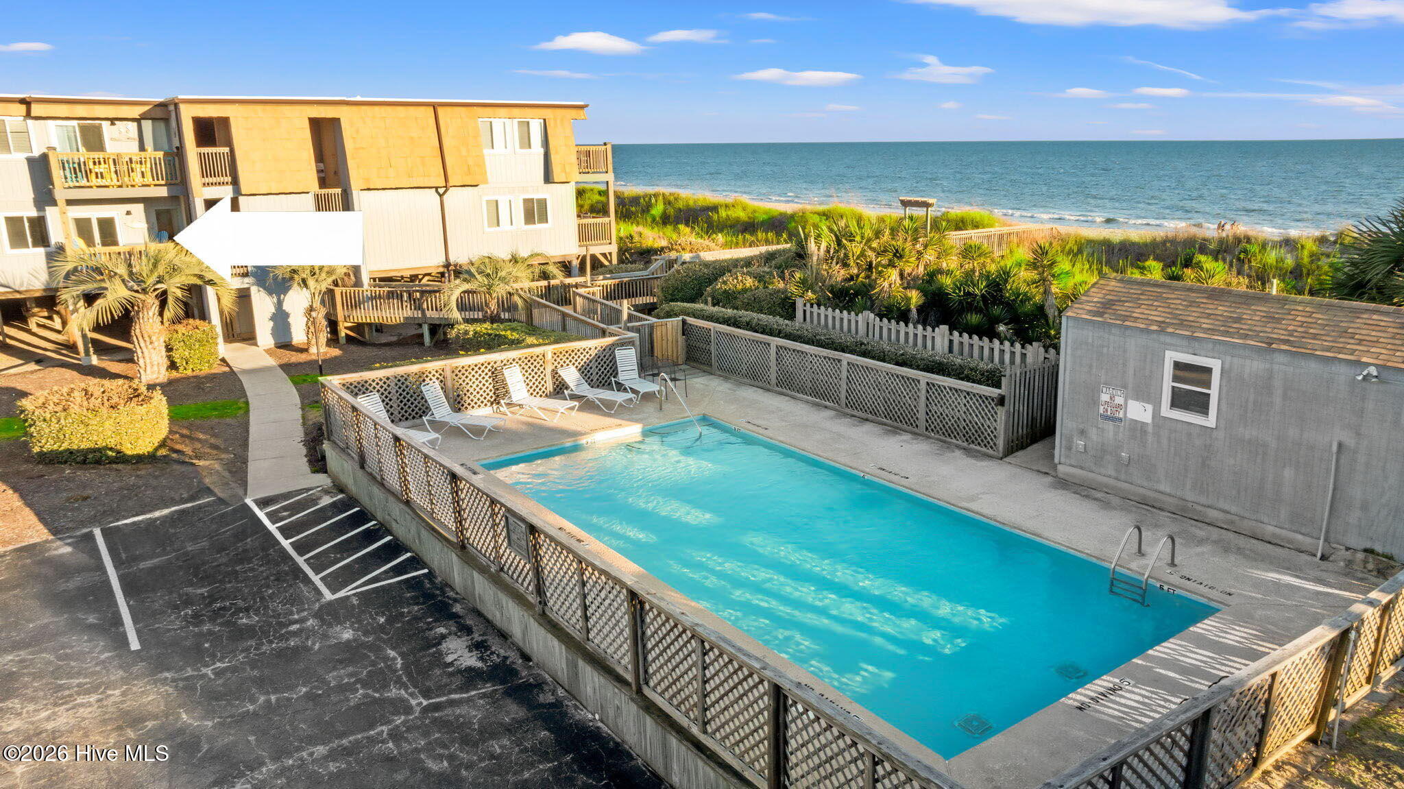 277 W First Street # 1i