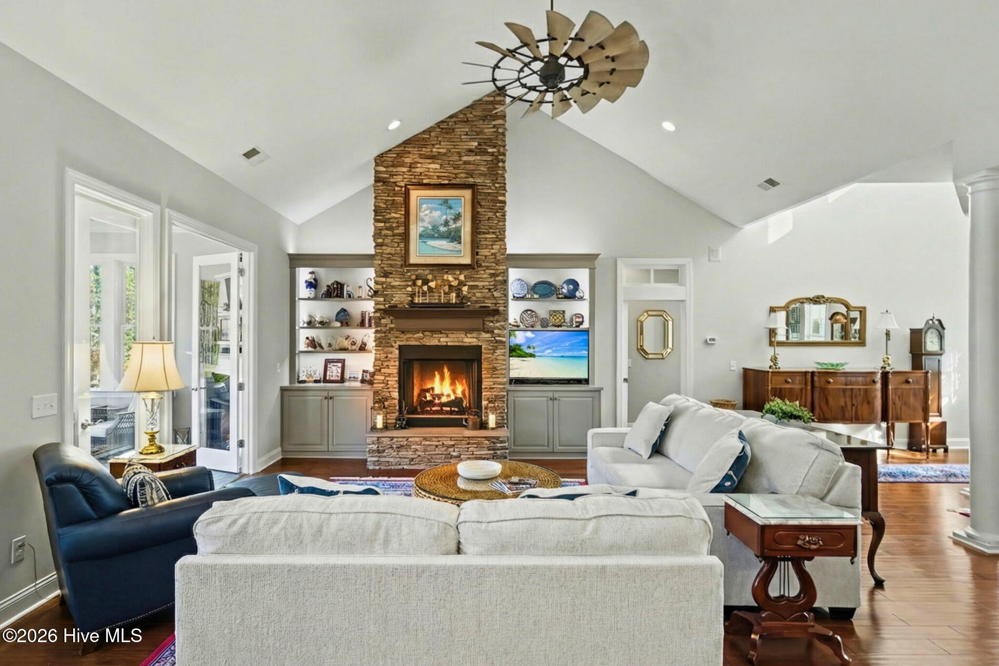 547 Morely Circle SW