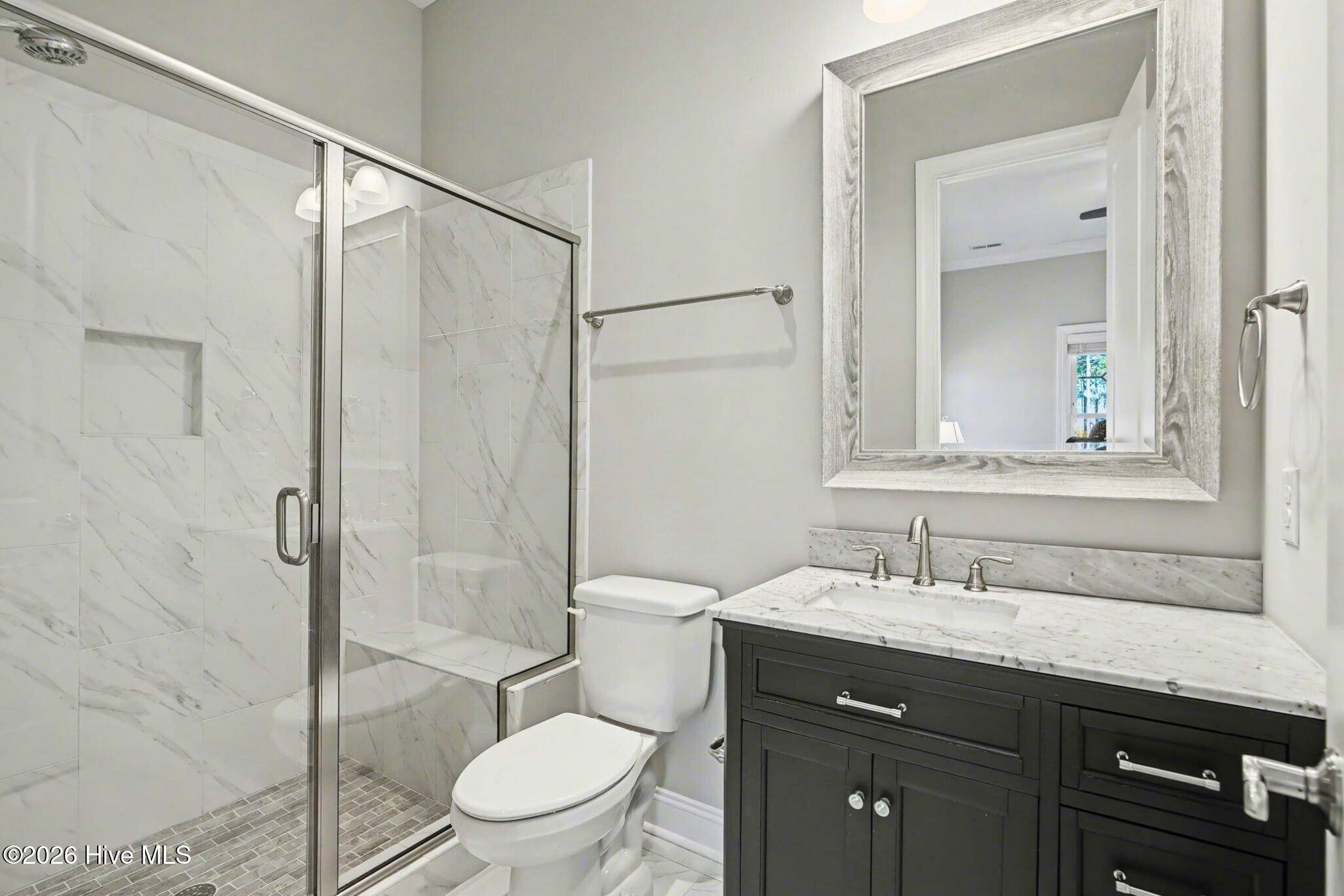 547 Morely Circle SW