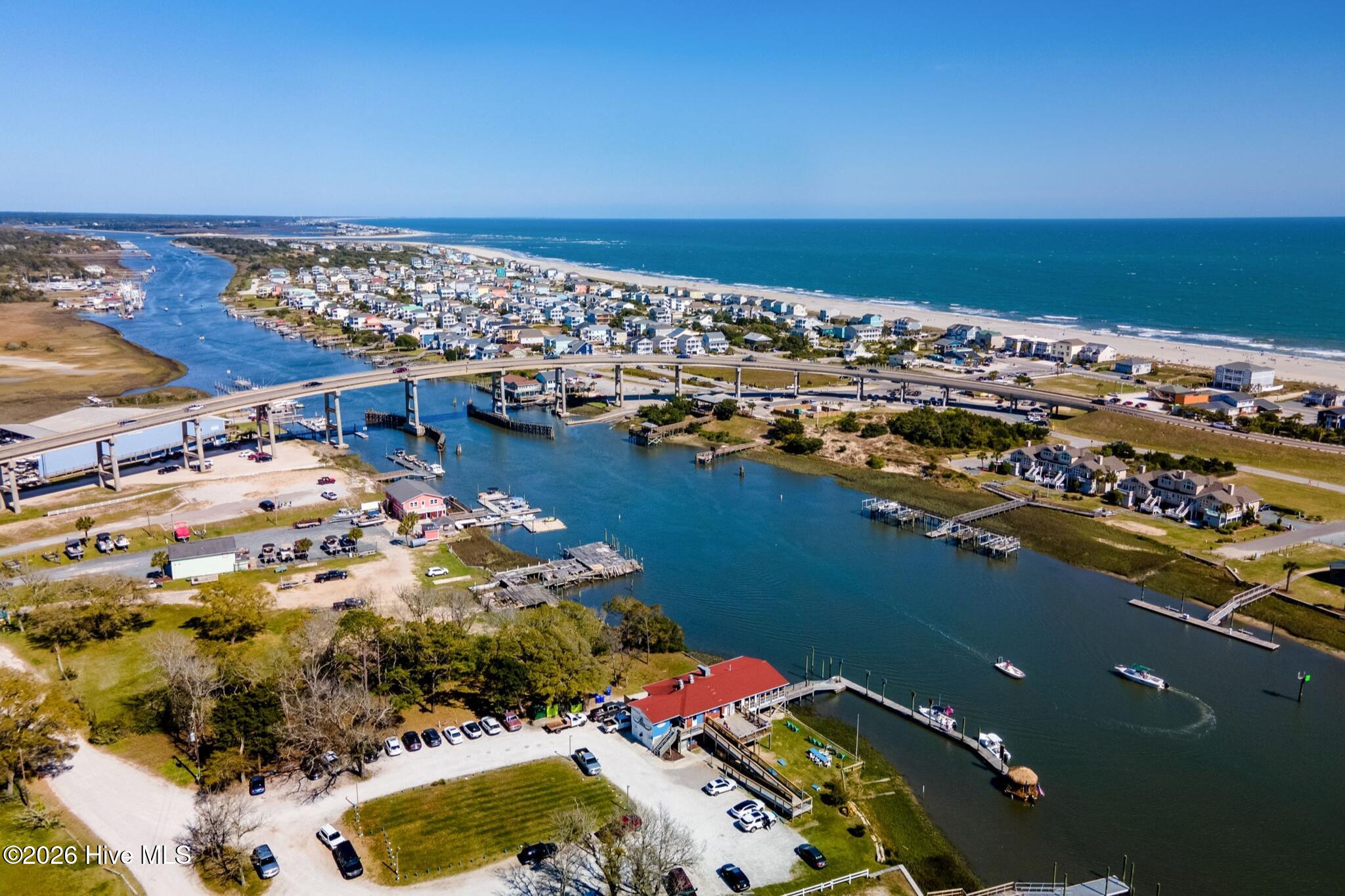 887 Ocean Boulevard W