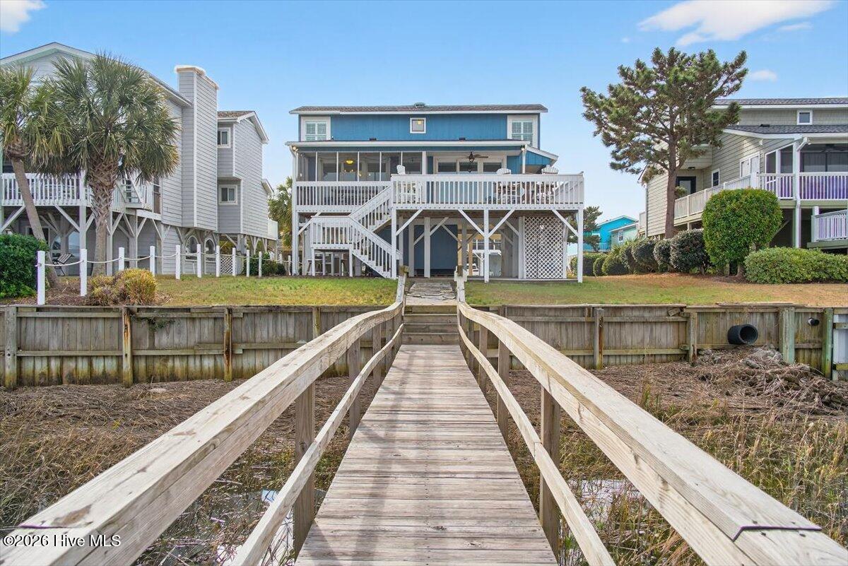1701 Canal Drive