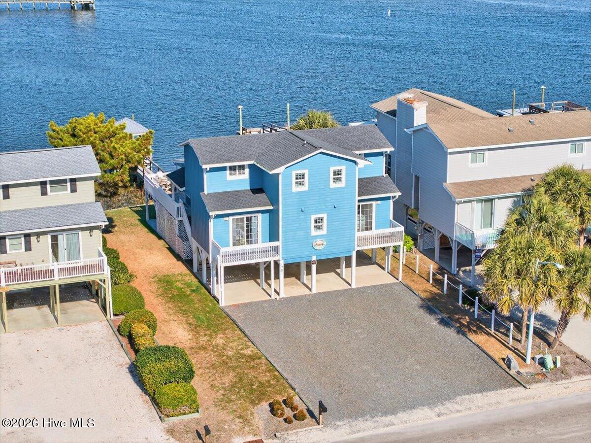 1701 Canal Drive