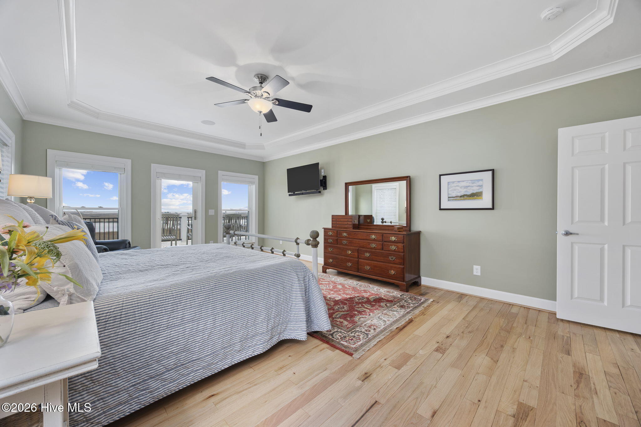 1324 Harbour Watch SW