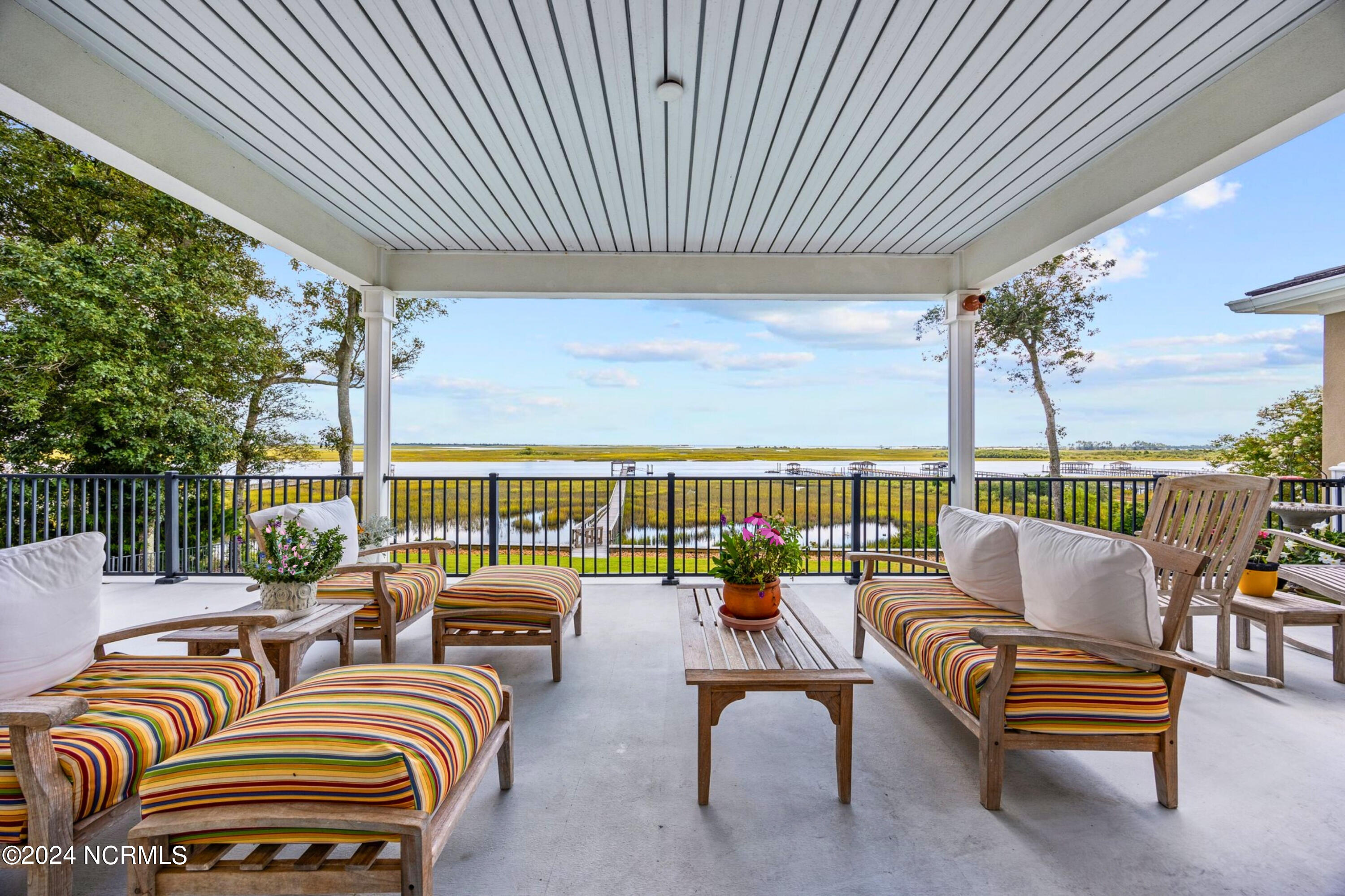 1324 Harbour Watch SW