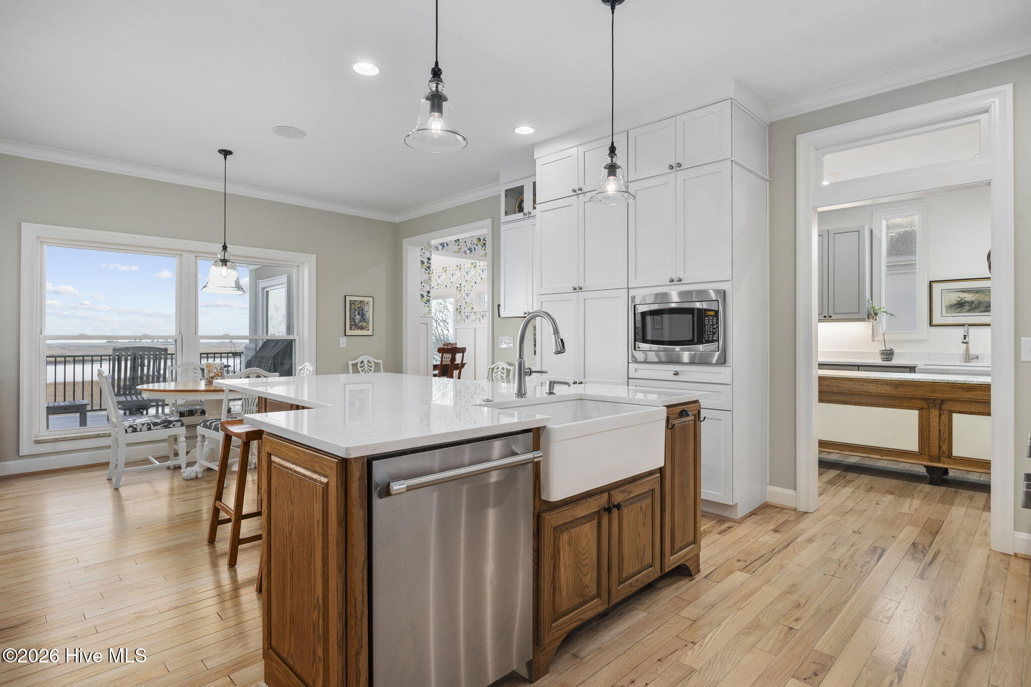 1324 Harbour Watch SW