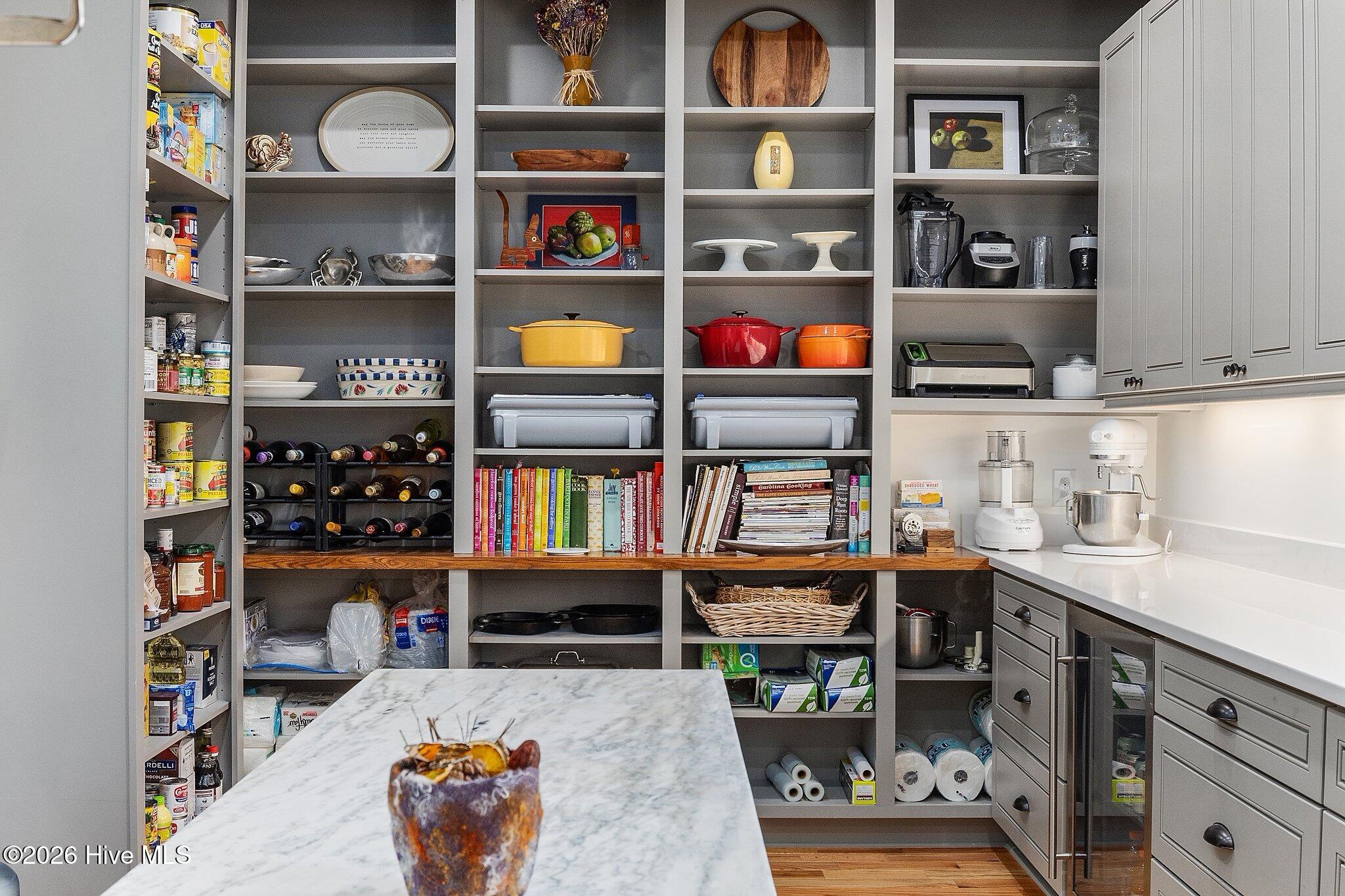 1324 Harbour Watch SW