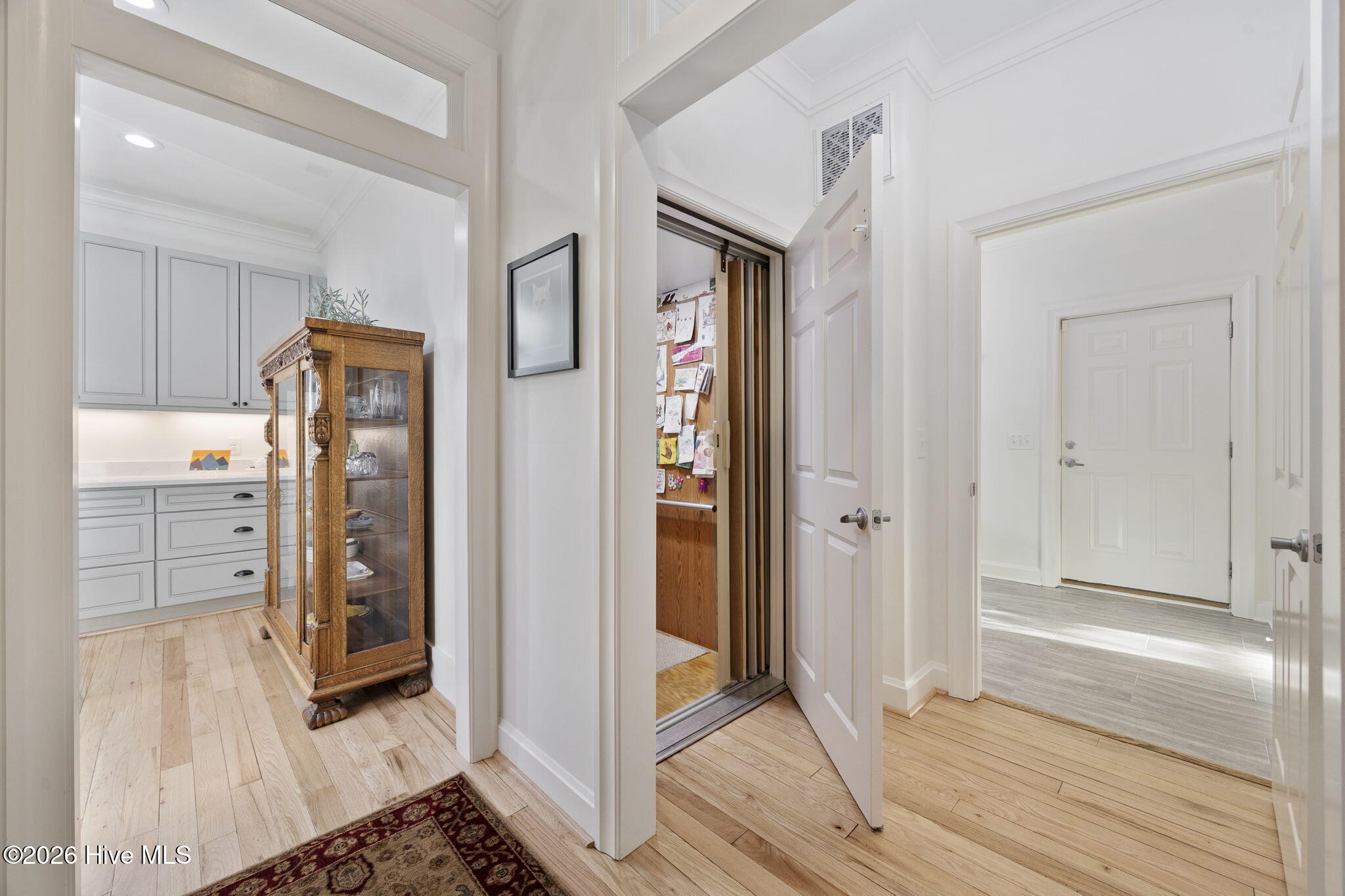 1324 Harbour Watch SW