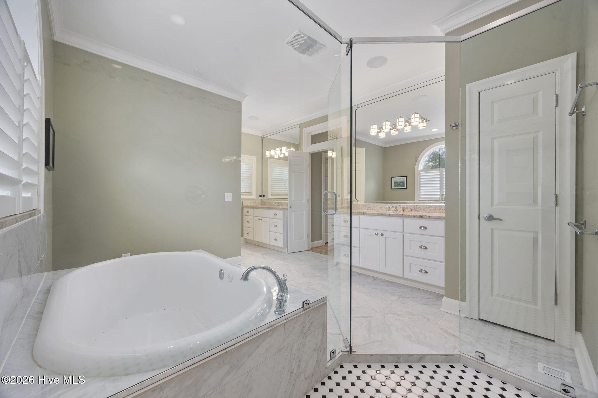 1324 Harbour Watch SW