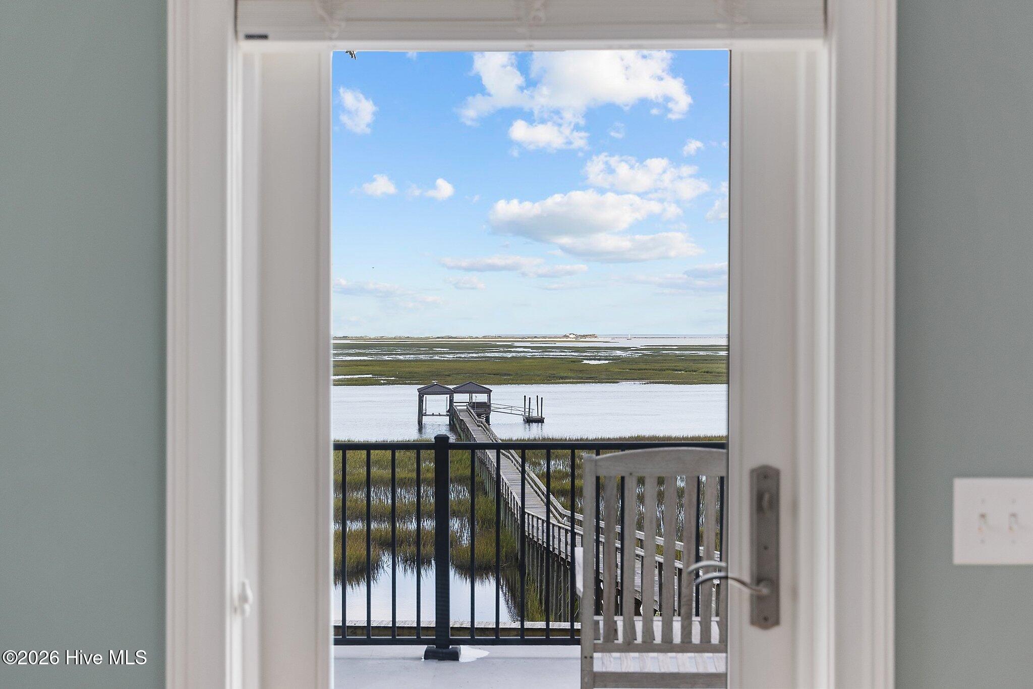 1324 Harbour Watch SW