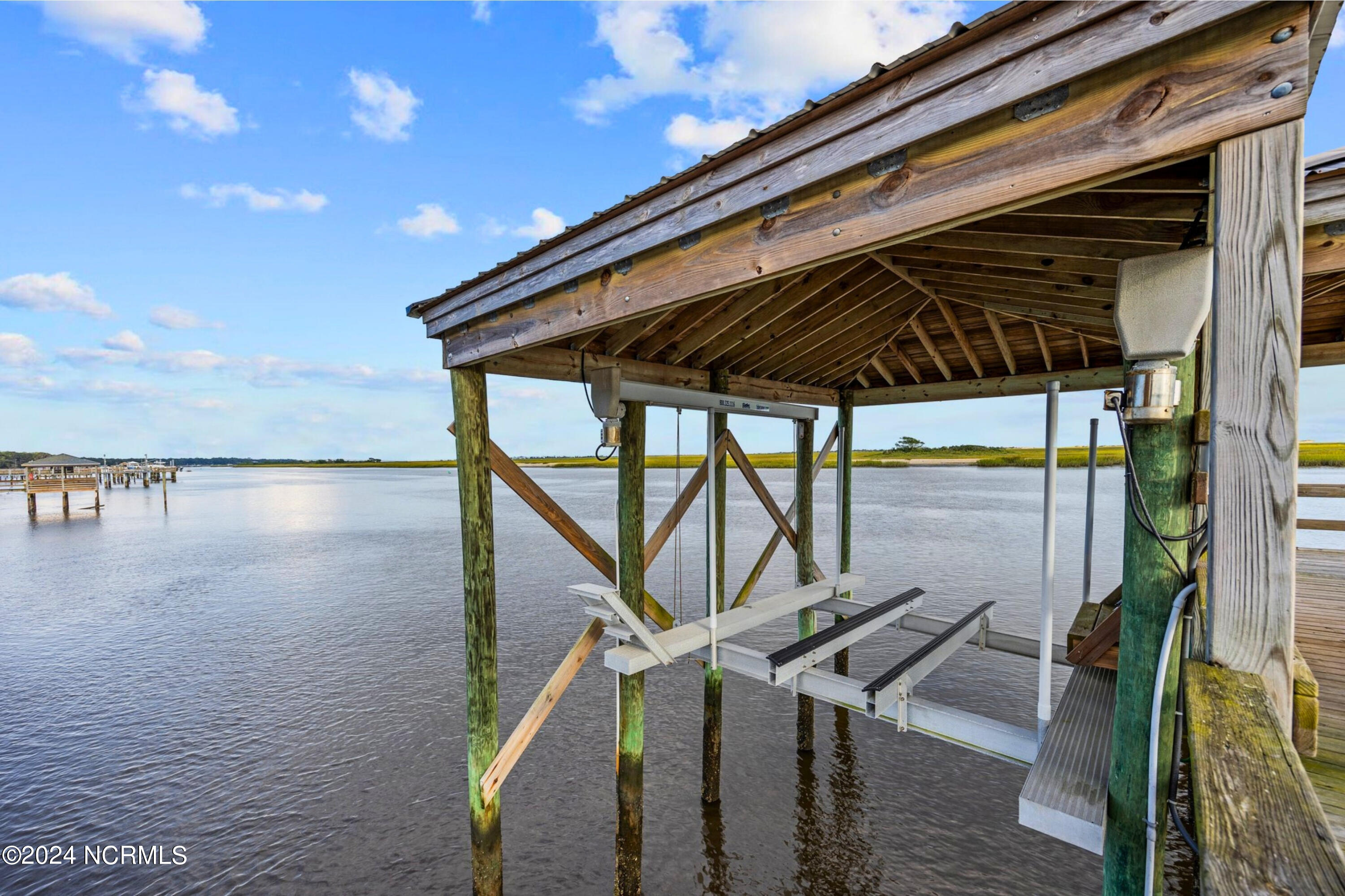 1324 Harbour Watch SW