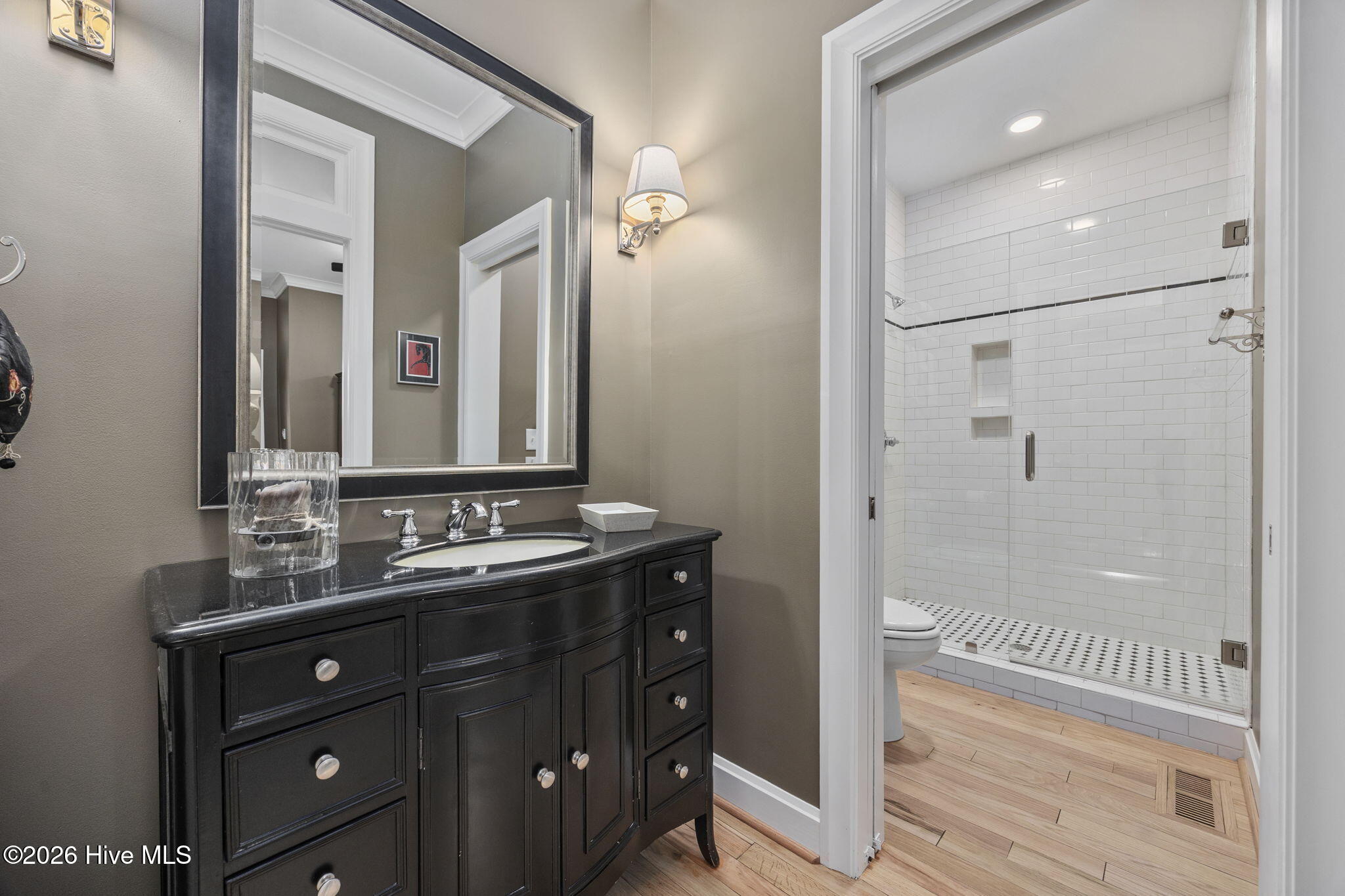 1324 Harbour Watch SW