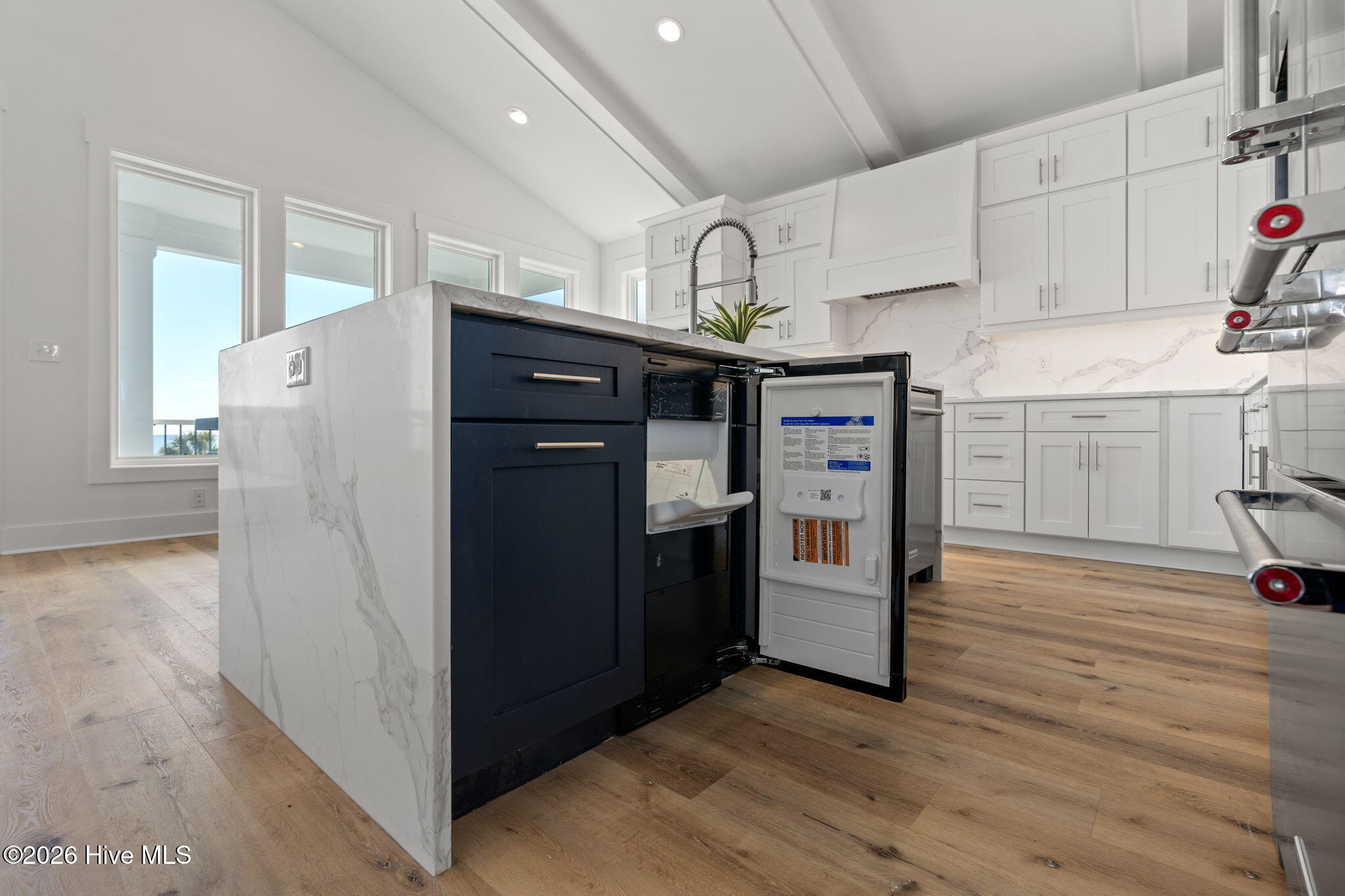 66 E Second Street