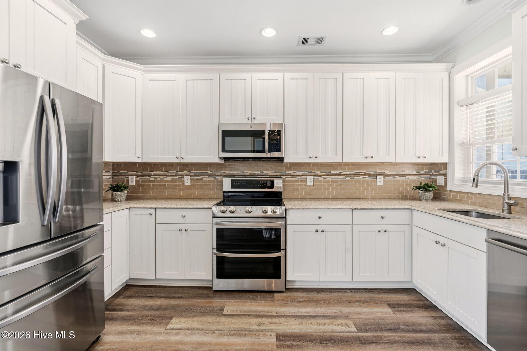 291 W Second Street