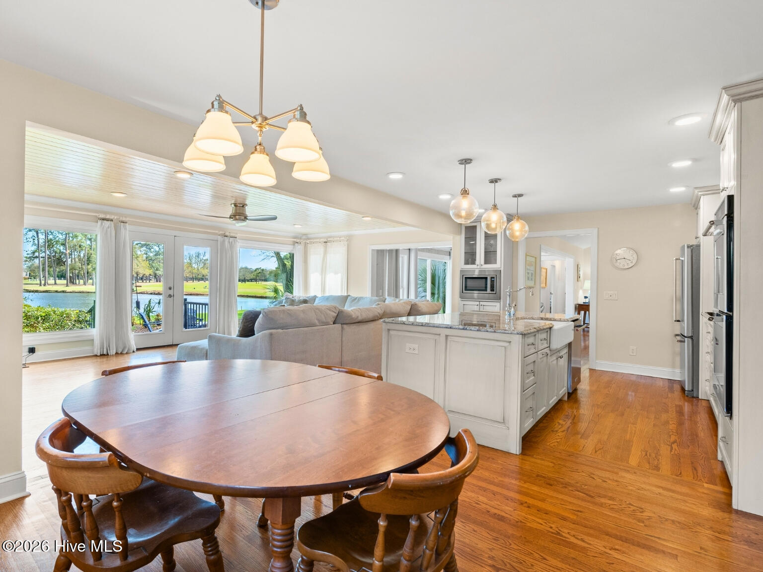 1208 Golfview Drive