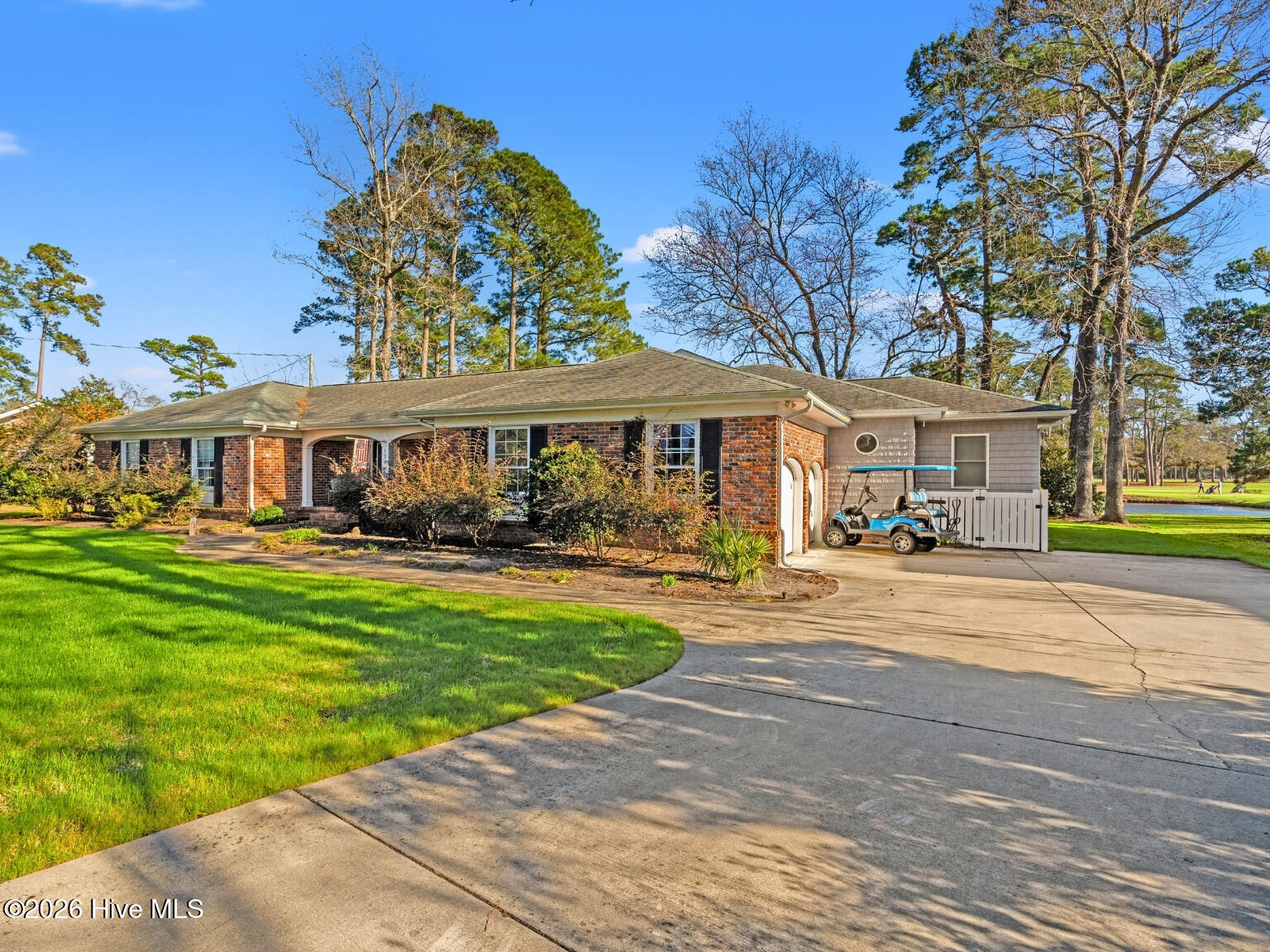 1208 Golfview Drive