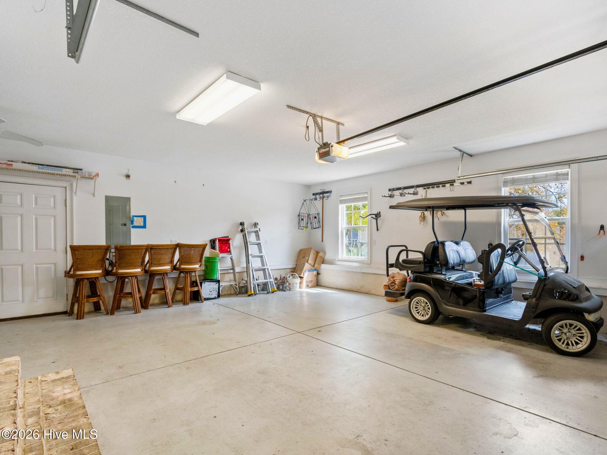 502 Tradewind Court