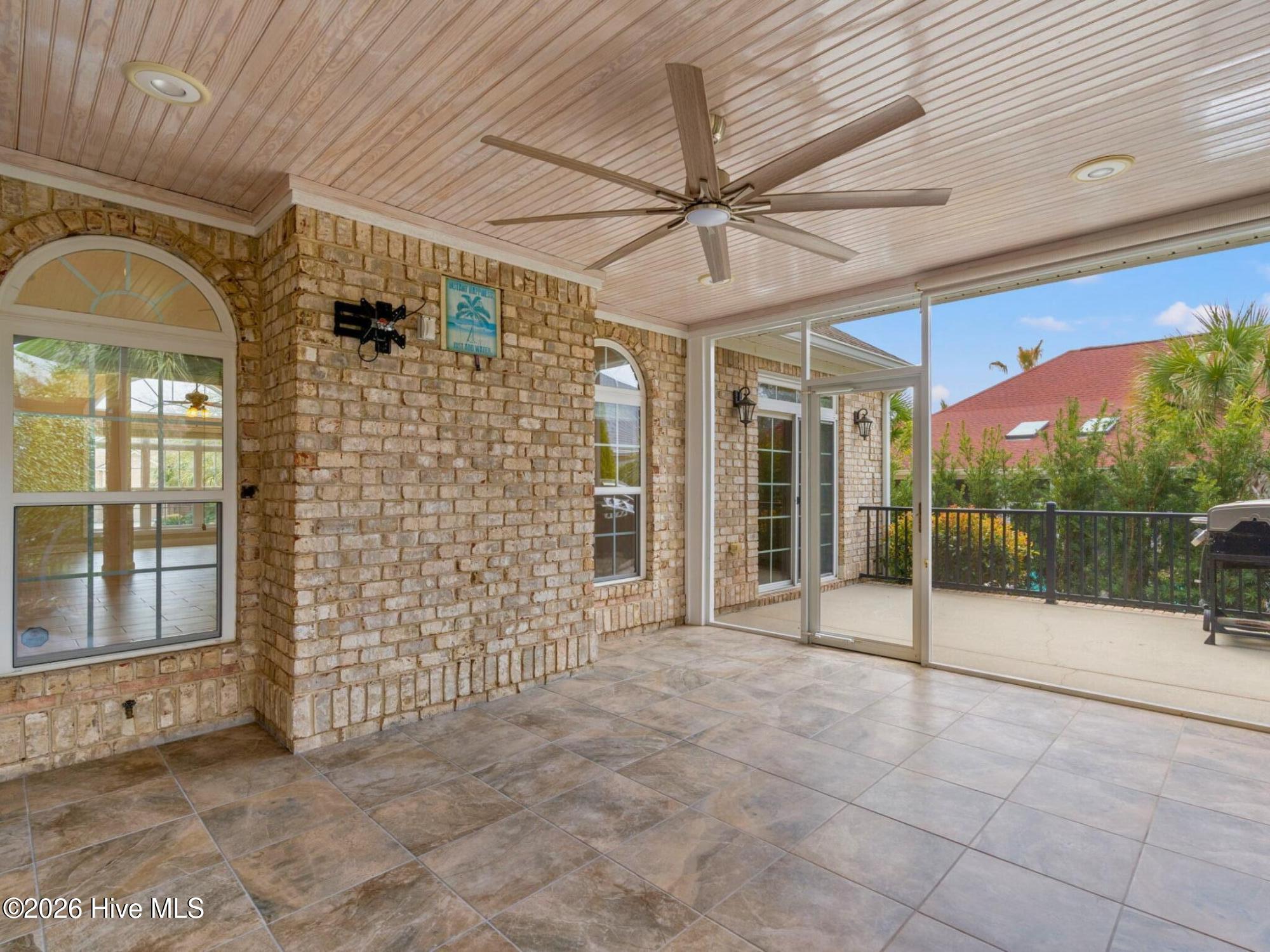 502 Tradewind Court