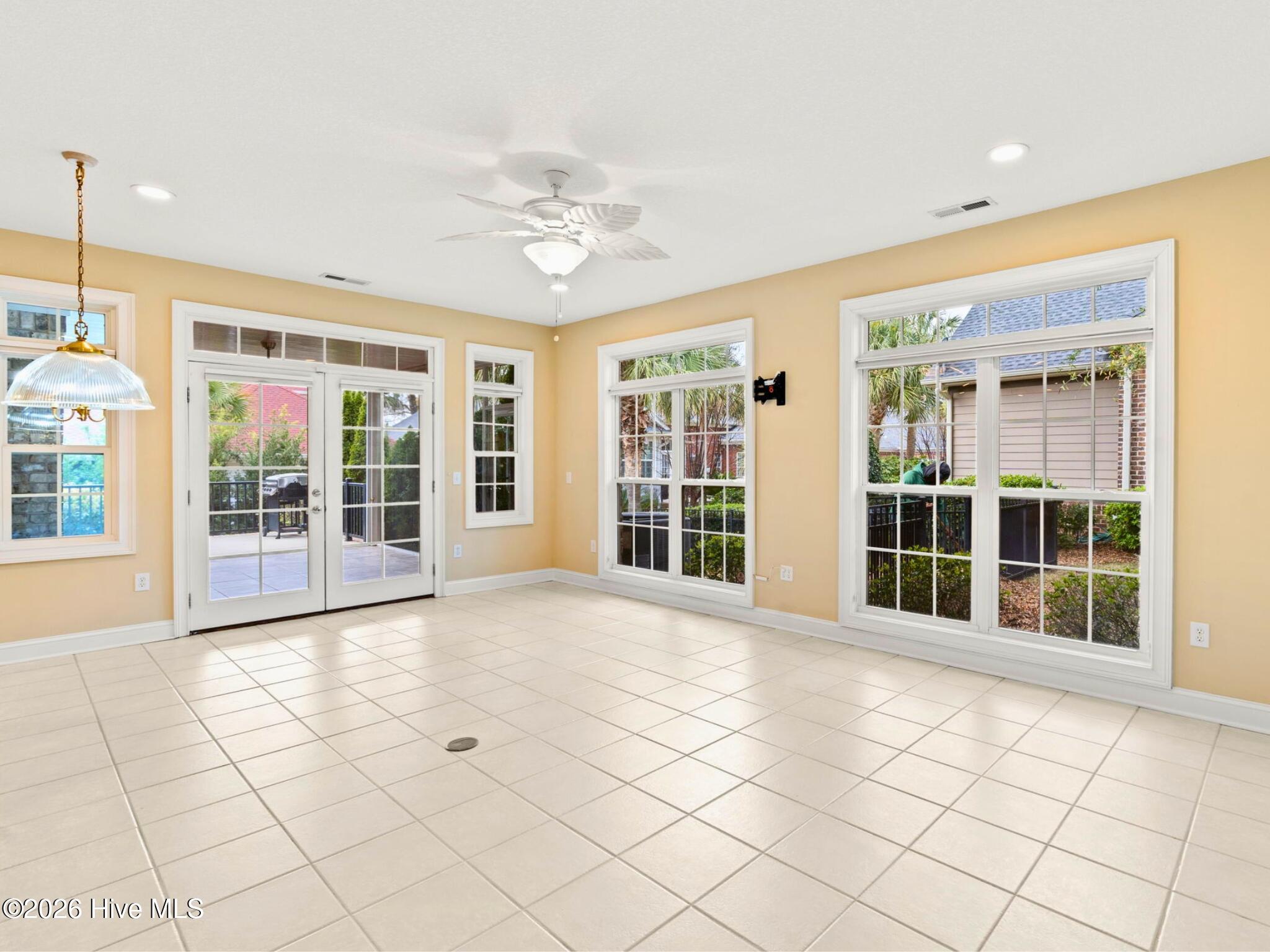 502 Tradewind Court