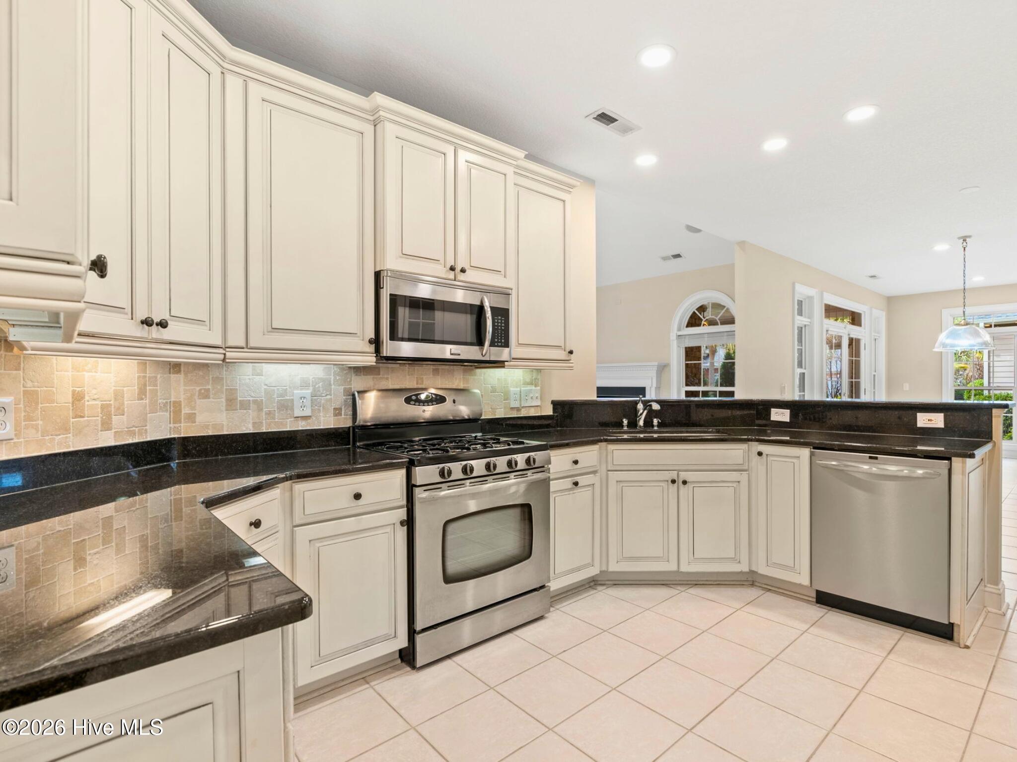 502 Tradewind Court