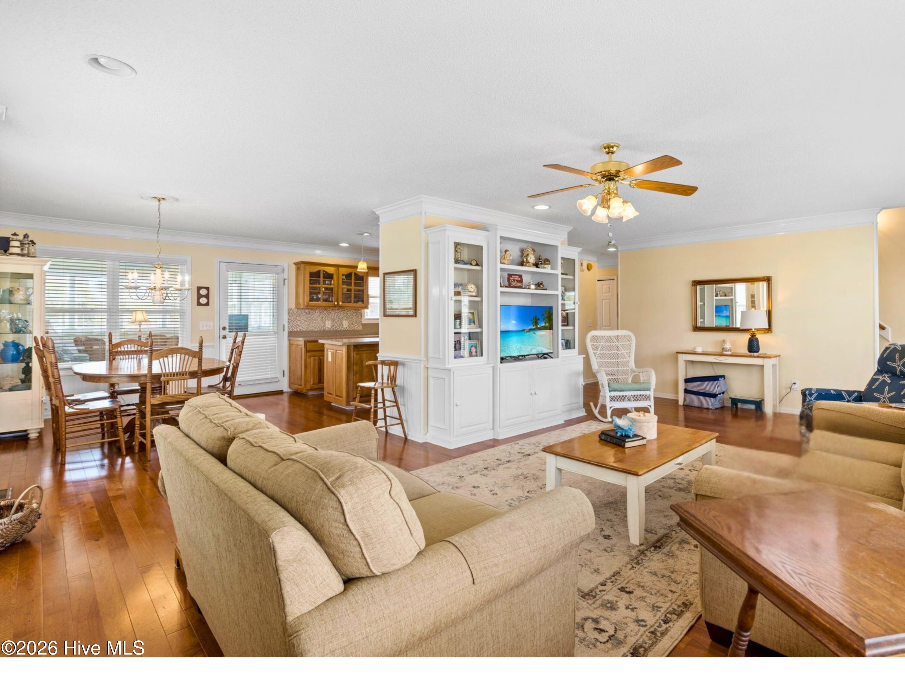 155 Yacht Watch Drive