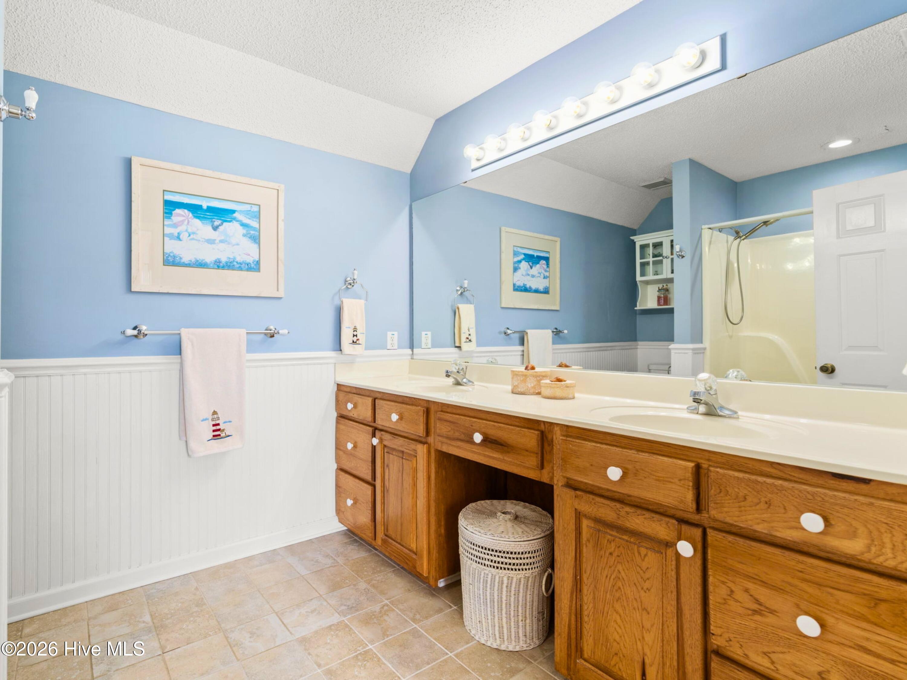 155 Yacht Watch Drive