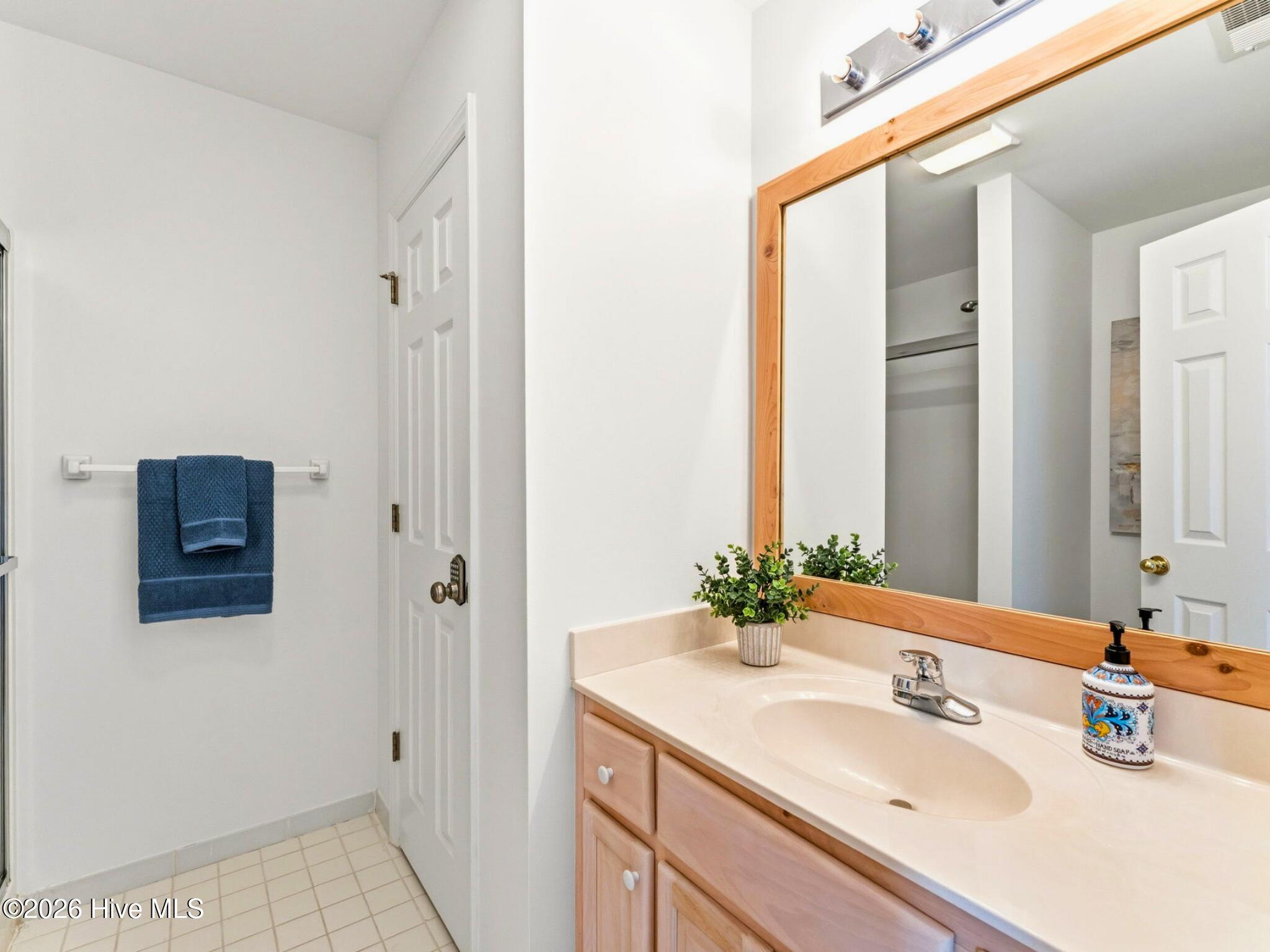 183 W Fourth Street