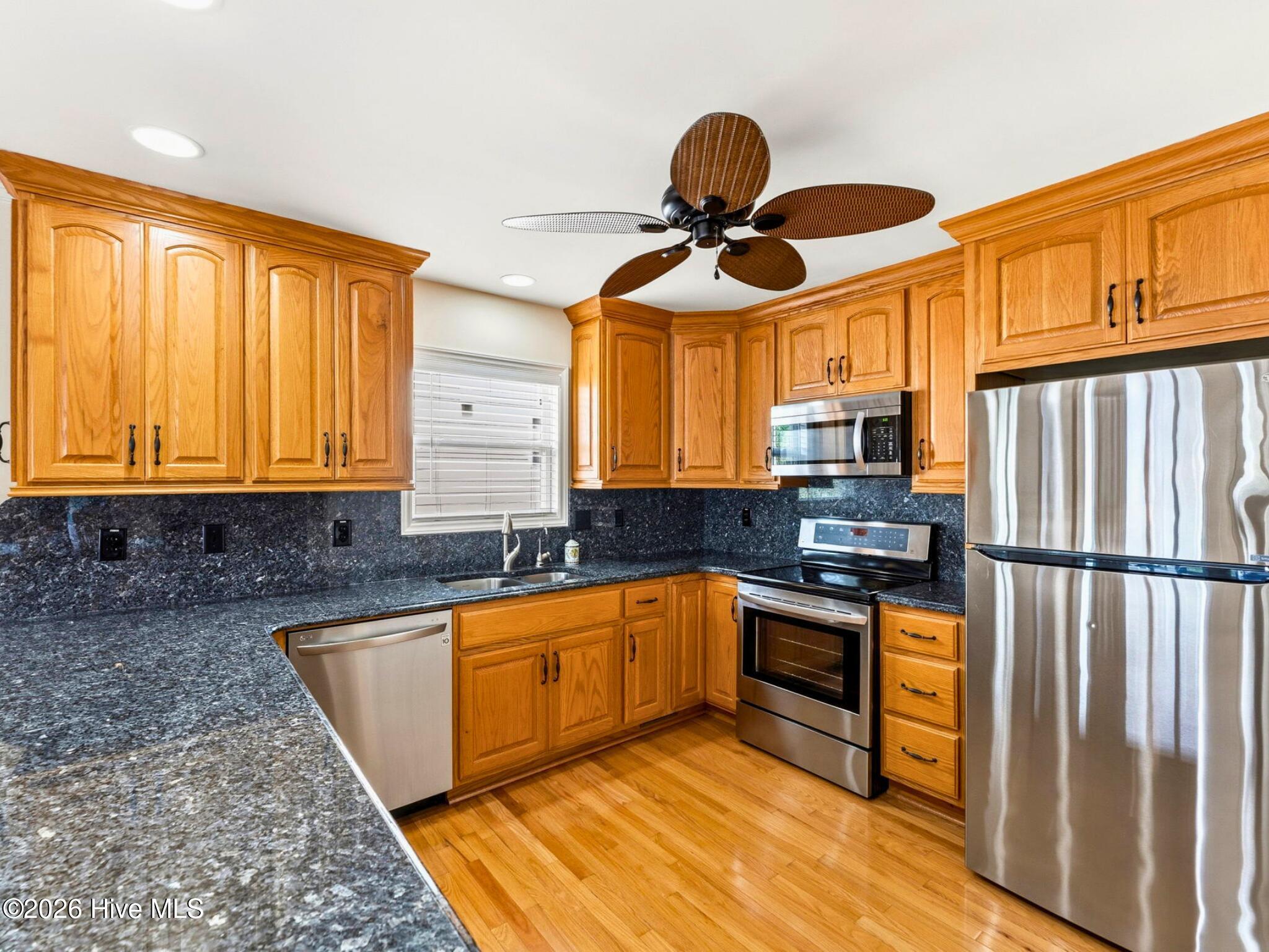 183 W Fourth Street